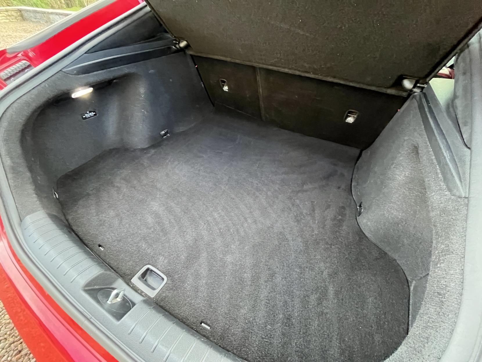 Kia Stinger 3.3 T-GDi V6 GT S Gran Turismo 5dr Petrol Auto Euro 6 (s/s) (365 bhp)