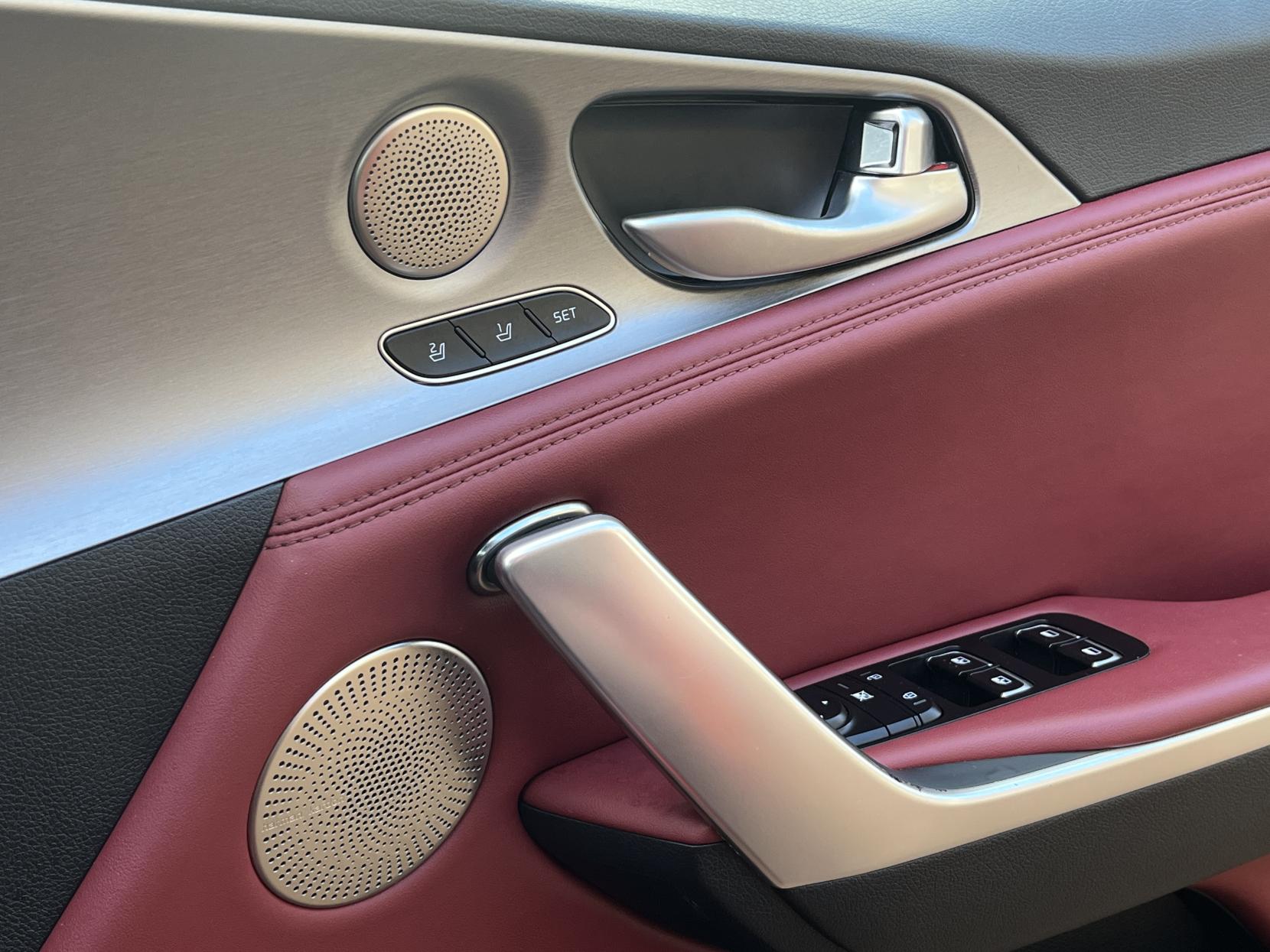 Kia Stinger 3.3 T-GDi V6 GT S Gran Turismo 5dr Petrol Auto Euro 6 (s/s) (365 bhp)