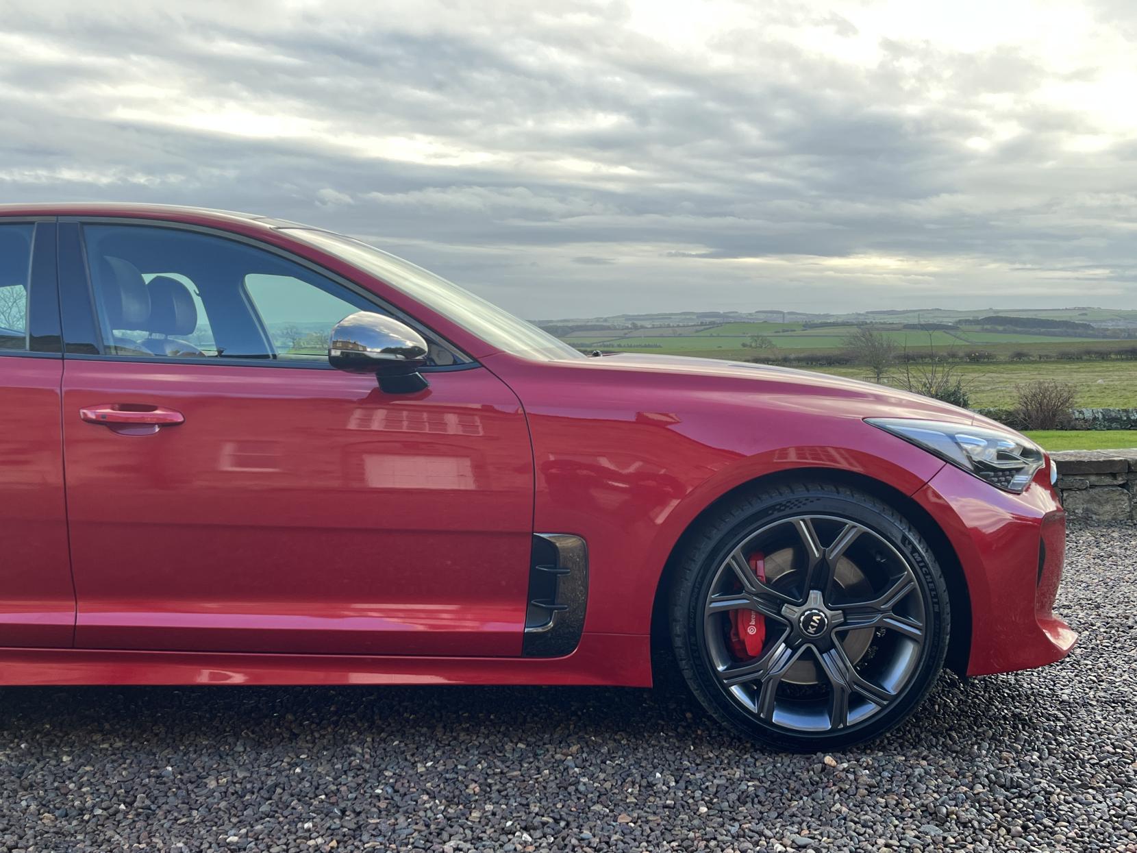 Kia Stinger 3.3 T-GDi V6 GT S Gran Turismo 5dr Petrol Auto Euro 6 (s/s) (365 bhp)