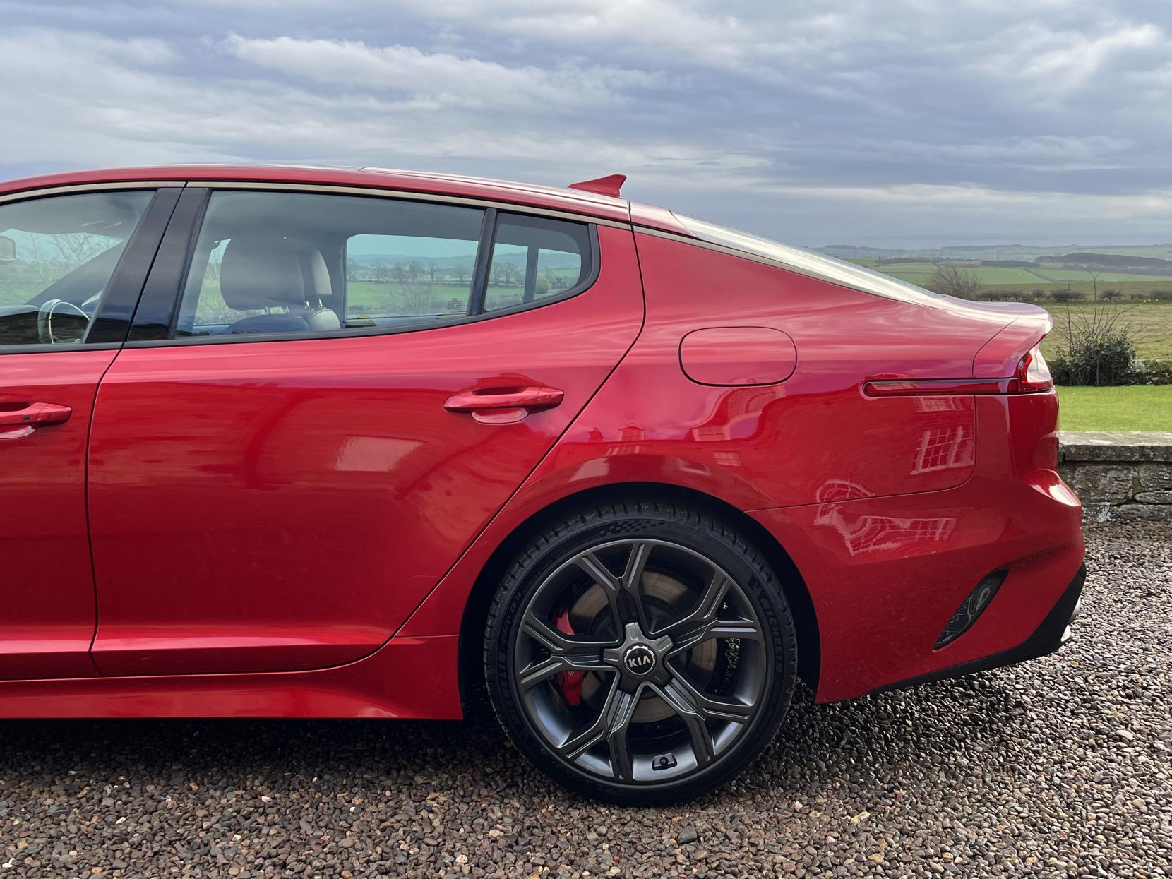 Kia Stinger 3.3 T-GDi V6 GT S Gran Turismo 5dr Petrol Auto Euro 6 (s/s) (365 bhp)