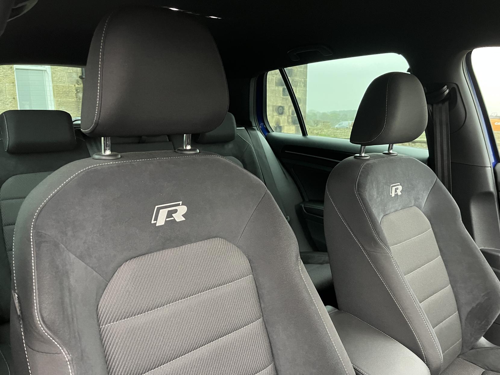 Volkswagen Golf 2.0 TSI R Hatchback 5dr Petrol DSG 4Motion Euro 6 (s/s) (310 ps)