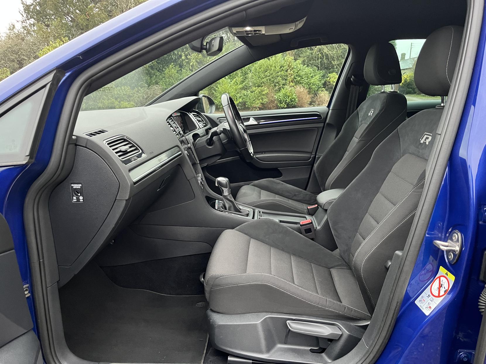 Volkswagen Golf 2.0 TSI R Hatchback 5dr Petrol DSG 4Motion Euro 6 (s/s) (310 ps)