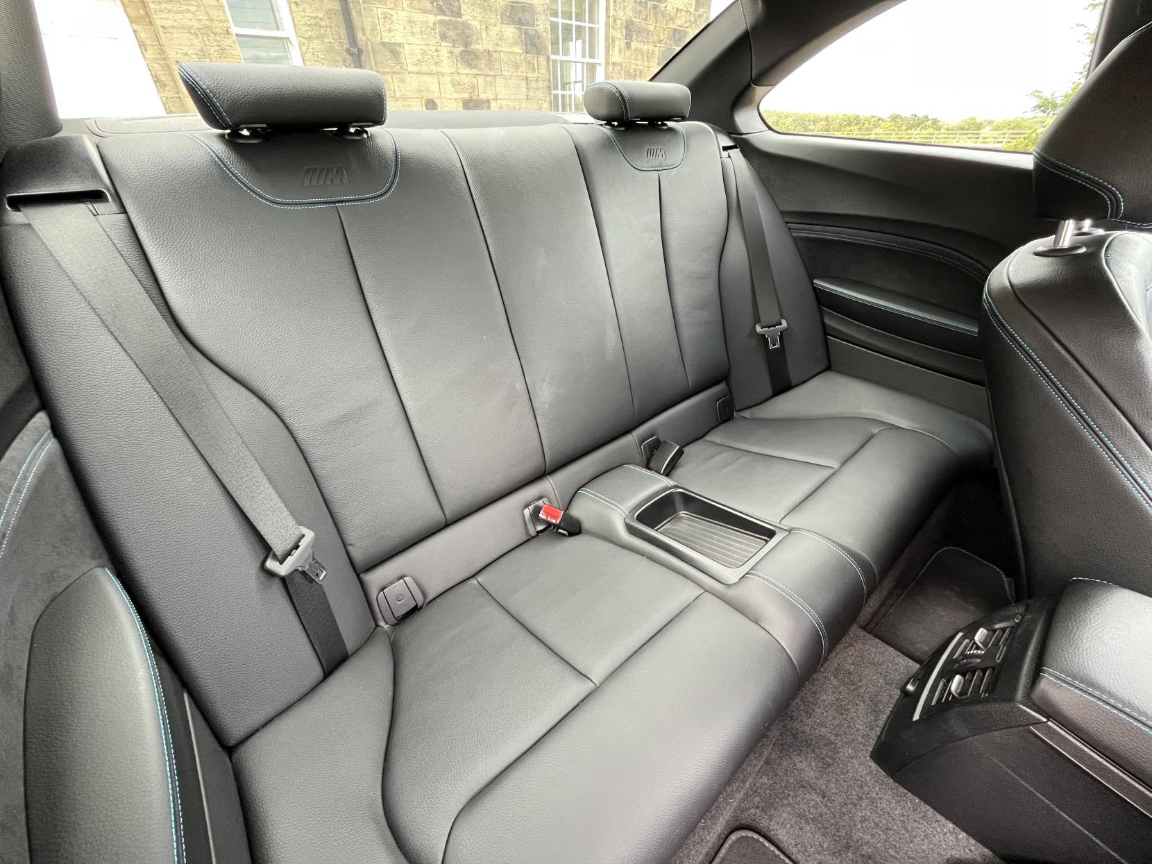 BMW M2 3.0i Coupe 2dr Petrol DCT Euro 6 (s/s) (370 ps)