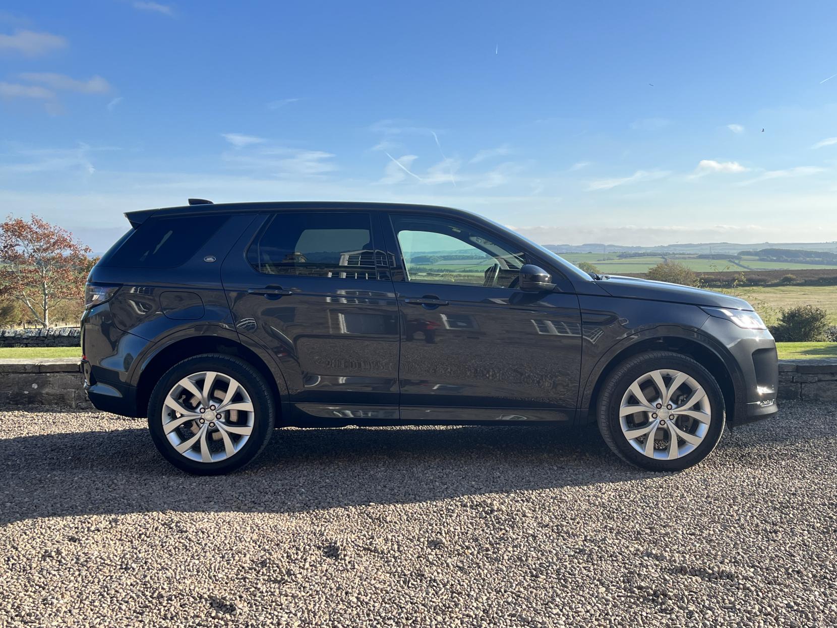 Land Rover Discovery Sport 2.0 D200 MHEV Urban Edition SUV 5dr Diesel Auto 4WD Euro 6 (s/s) (204 ps)