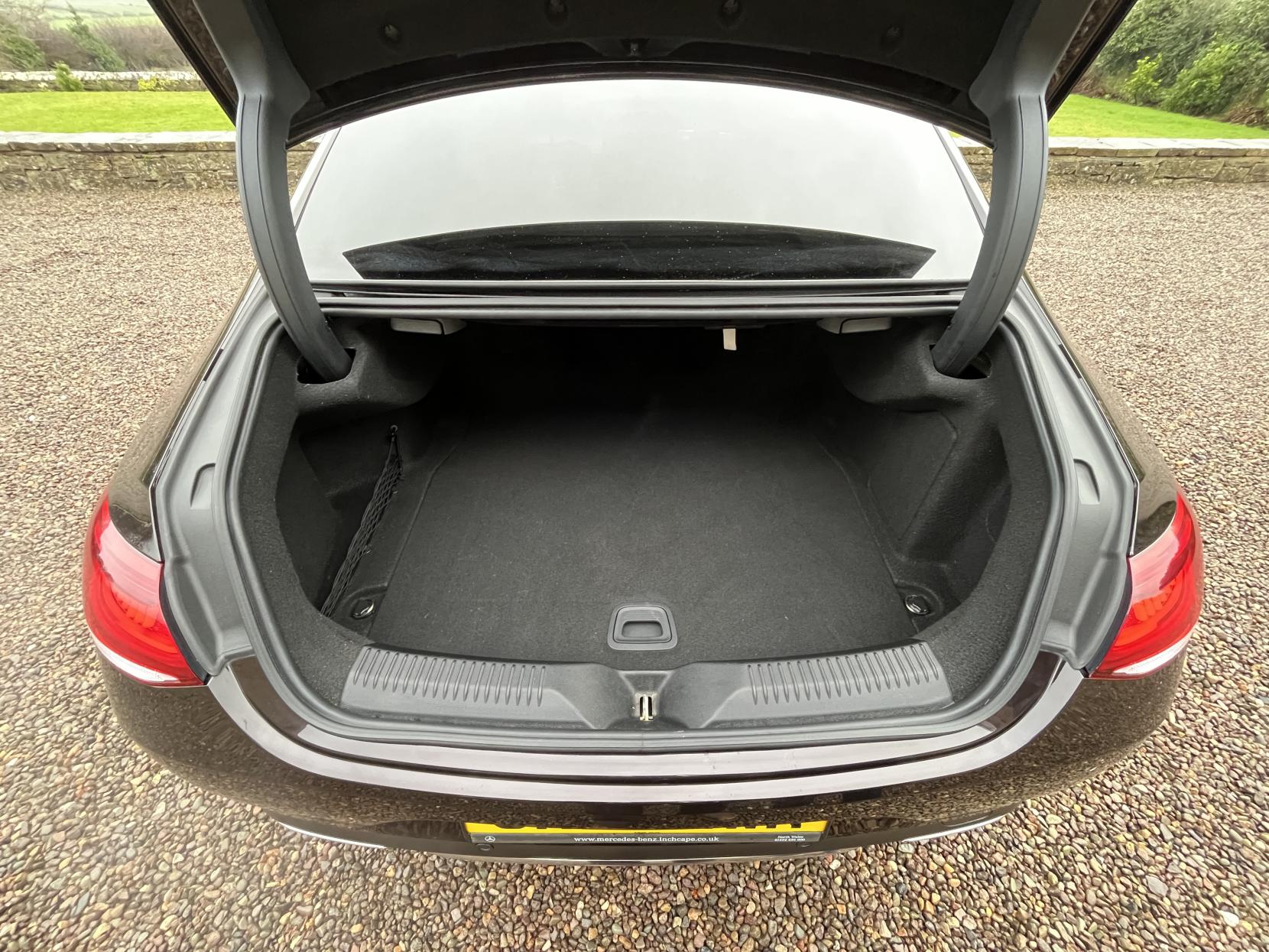 Mercedes-Benz CLS 2.9 CLS350d AMG Line (Premium Plus) Coupe 4dr Diesel G-Tronic 4MATIC Euro 6 (s/s) (286 ps)