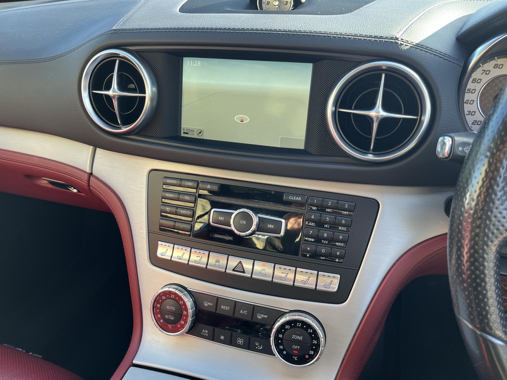 Mercedes-Benz SL 3.0 SL400 AMG Sport Convertible 2dr Petrol G-Tronic Euro 6 (s/s) (333 ps)