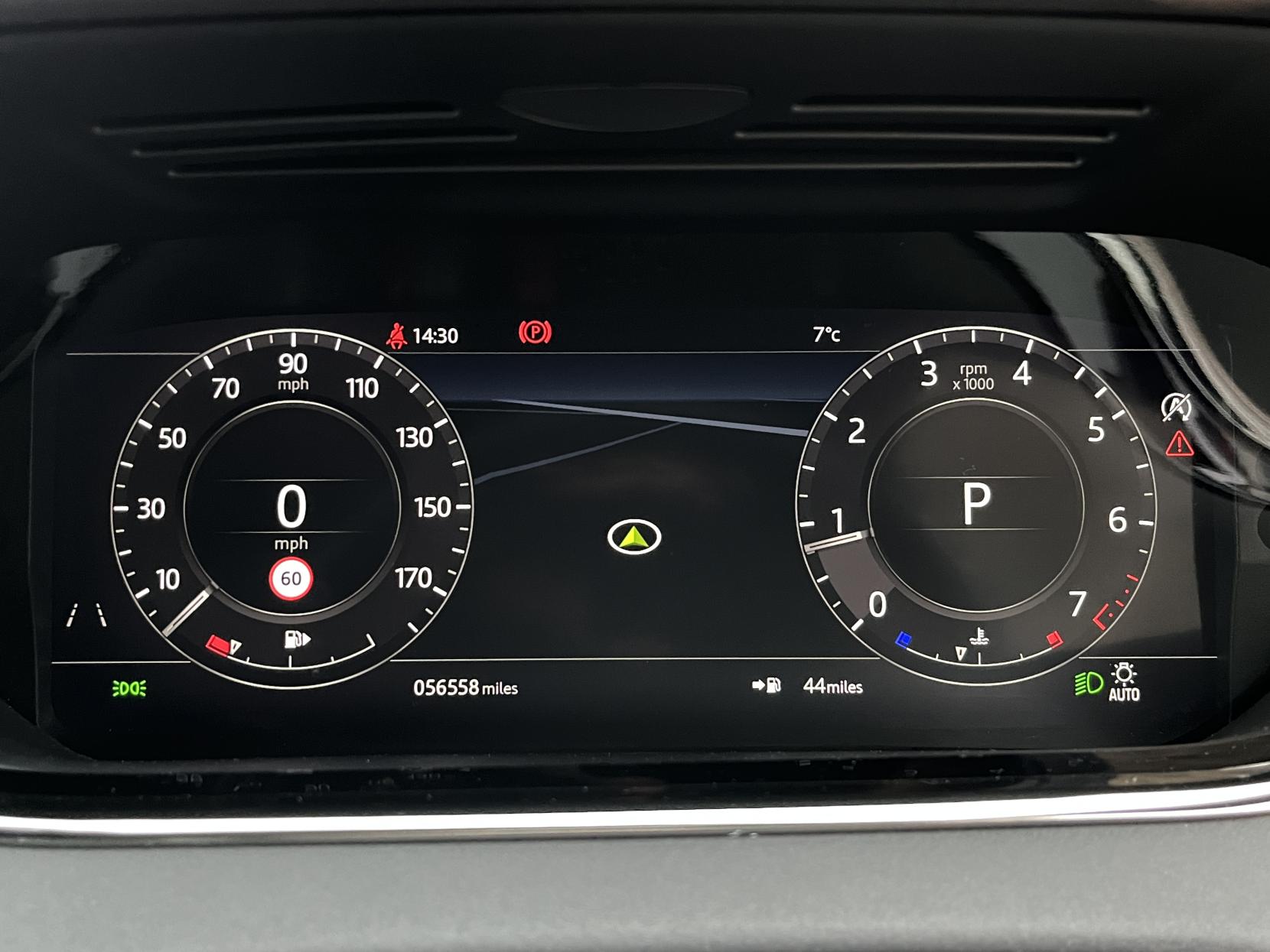 Land Rover Range Rover Evoque 2.0 P200 MHEV R-Dynamic SE SUV 5dr Petrol Auto 4WD Euro 6 (s/s) (200 ps)