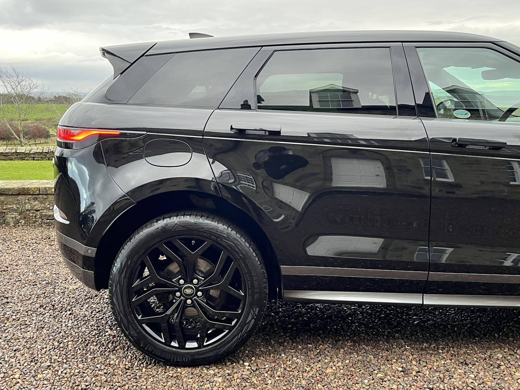 Land Rover Range Rover Evoque 2.0 P200 MHEV R-Dynamic SE SUV 5dr Petrol Auto 4WD Euro 6 (s/s) (200 ps)