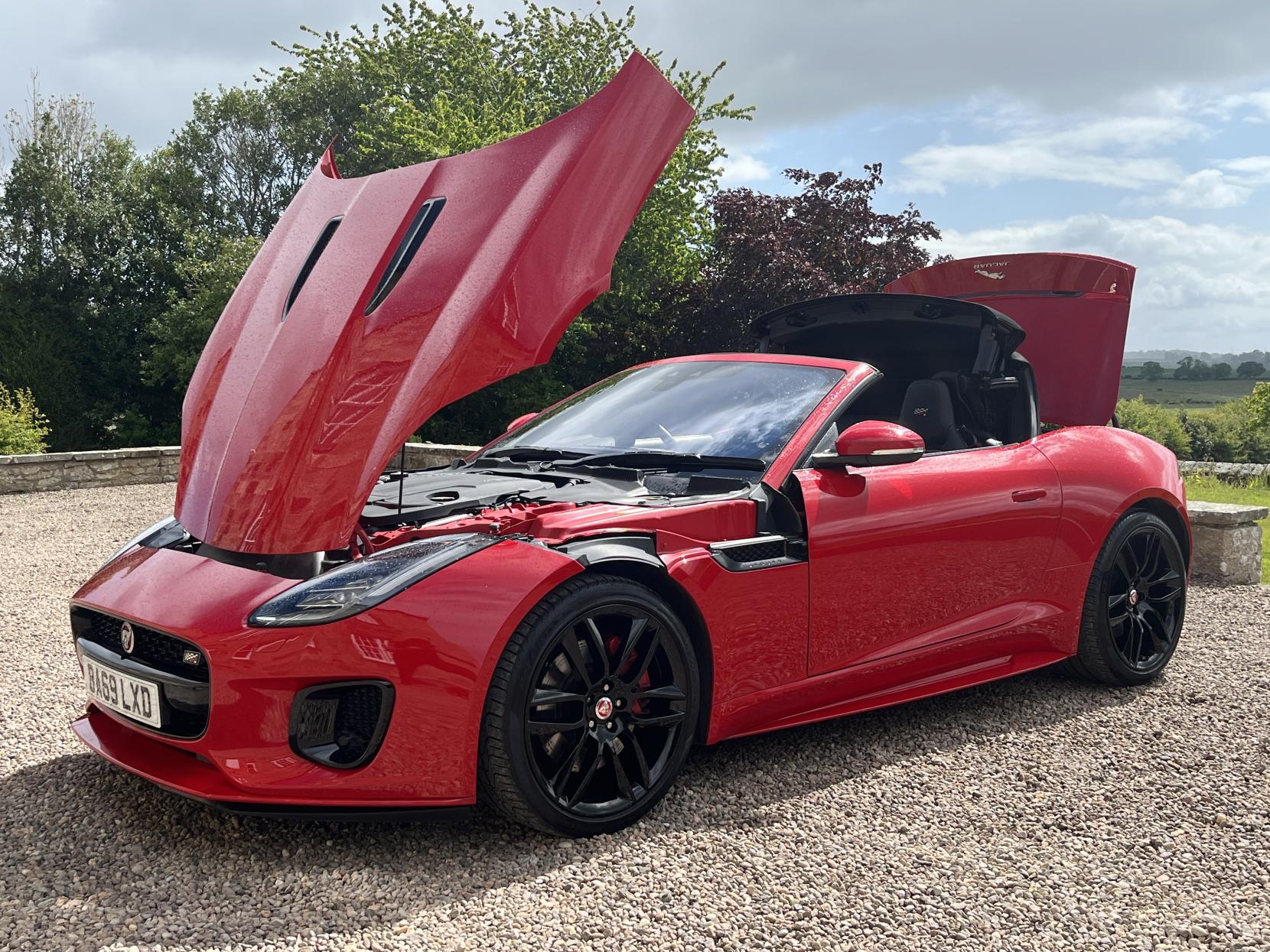 Jaguar F-Type 2.0i Chequered Flag Convertible 2dr Petrol Auto Euro 6 (s/s) (300 ps)