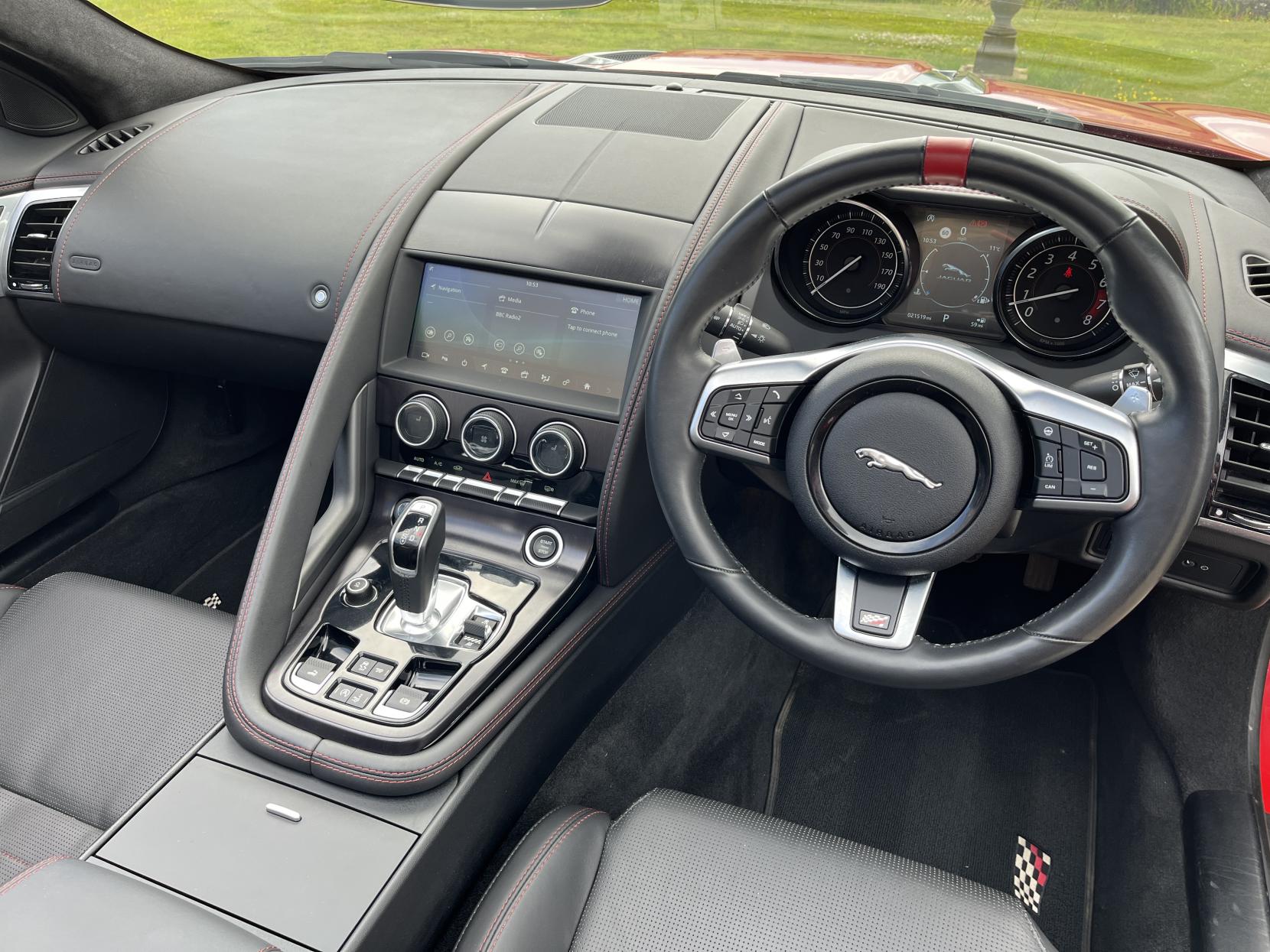 Jaguar F-Type 2.0i Chequered Flag Convertible 2dr Petrol Auto Euro 6 (s/s) (300 ps)
