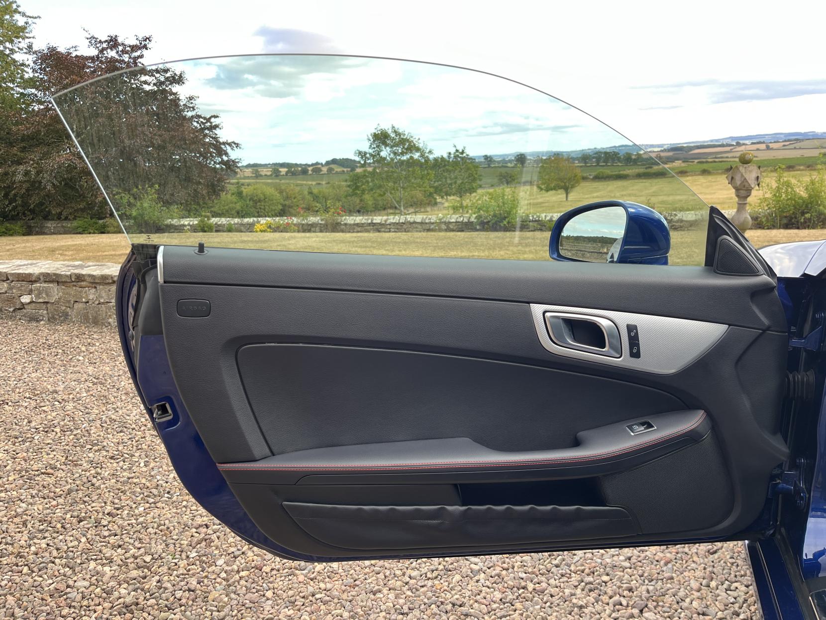 Mercedes-Benz SLC 2.0 SLC200 AMG Line Convertible 2dr Petrol G-Tronic Euro 6 (s/s) (184 ps)