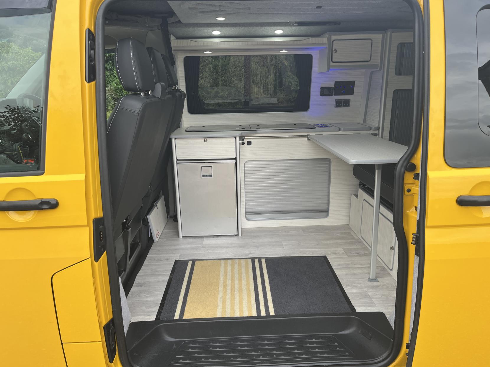 Volkswagen Transporter 2.0 TDI T32 BlueMotion Tech Startline Panel Van 5dr Diesel Manual FWD SWB Euro 6 (s/s) (150 ps)