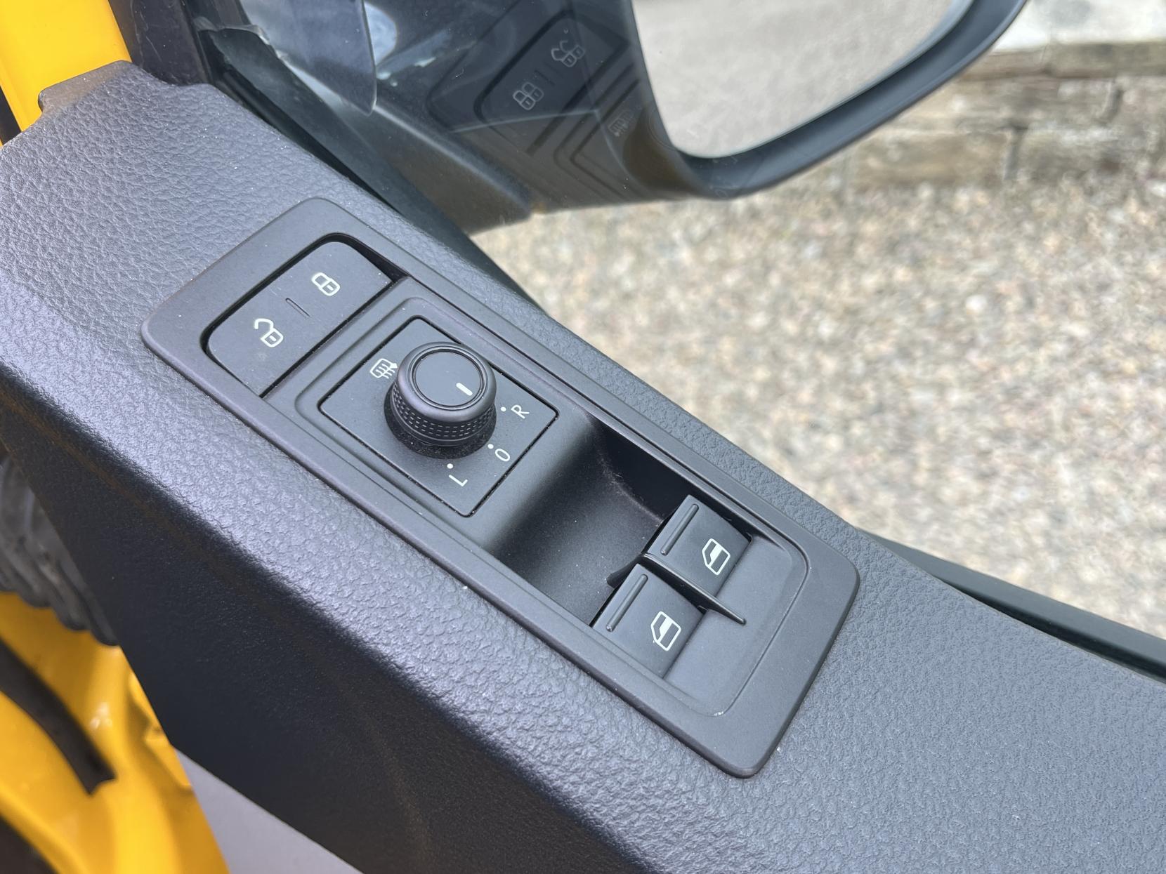 Volkswagen Transporter 2.0 TDI T32 BlueMotion Tech Startline Panel Van 5dr Diesel Manual FWD SWB Euro 6 (s/s) (150 ps)