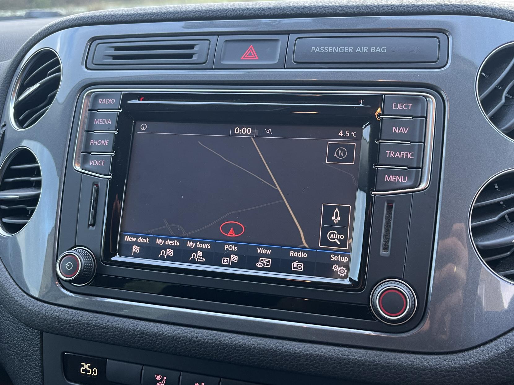 Volkswagen Tiguan 2.0 TDI BlueMotion Tech Match Edition SUV 5dr Diesel DSG 4WD Euro 6 (s/s) (150 ps)