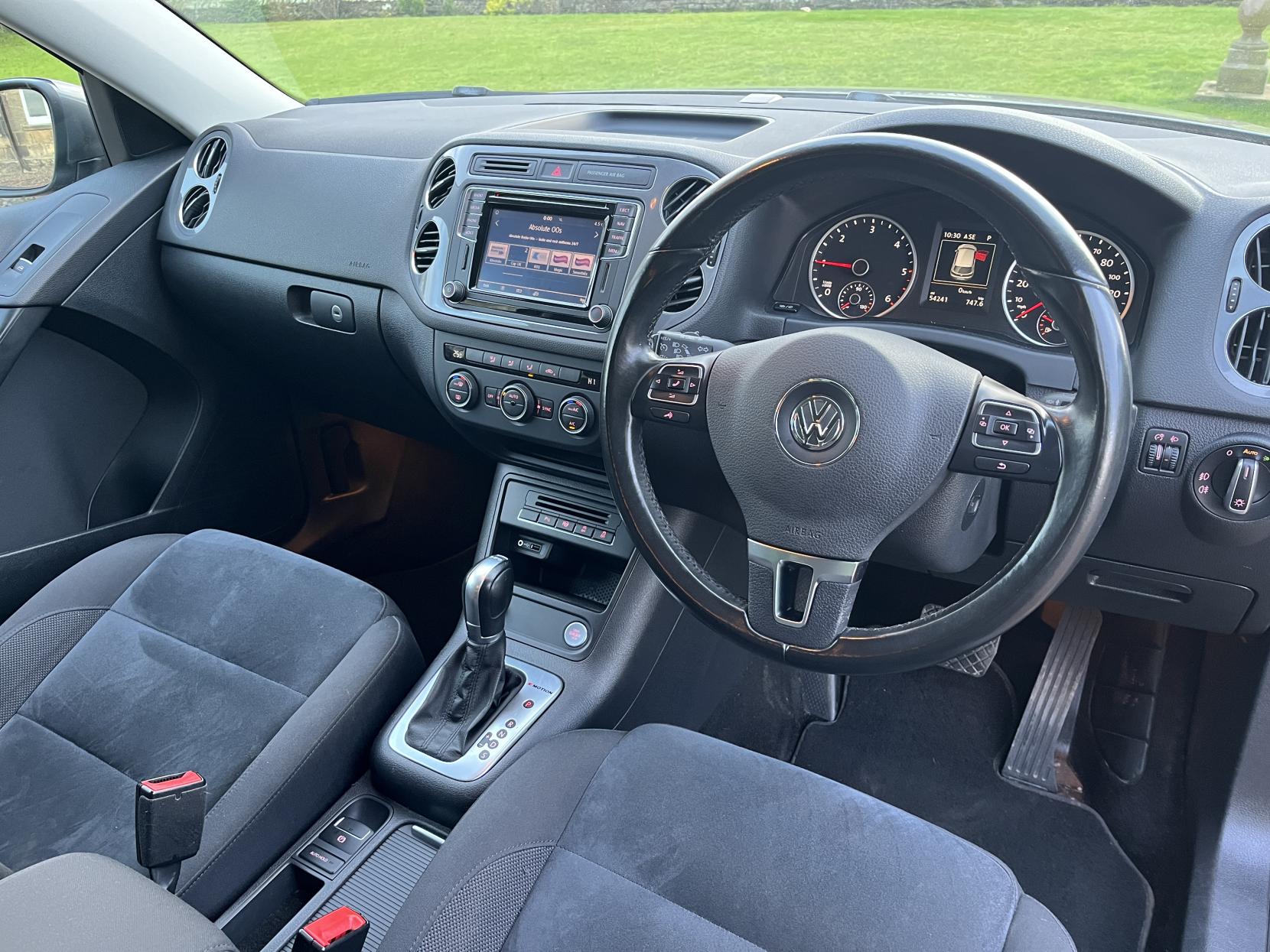 Volkswagen Tiguan 2.0 TDI BlueMotion Tech Match Edition SUV 5dr Diesel DSG 4WD Euro 6 (s/s) (150 ps)