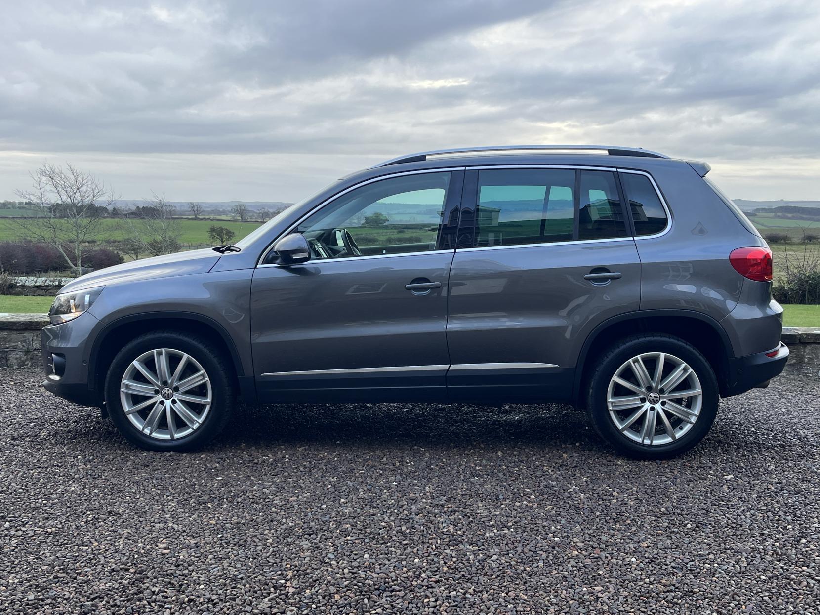 Volkswagen Tiguan 2.0 TDI BlueMotion Tech Match Edition SUV 5dr Diesel DSG 4WD Euro 6 (s/s) (150 ps)
