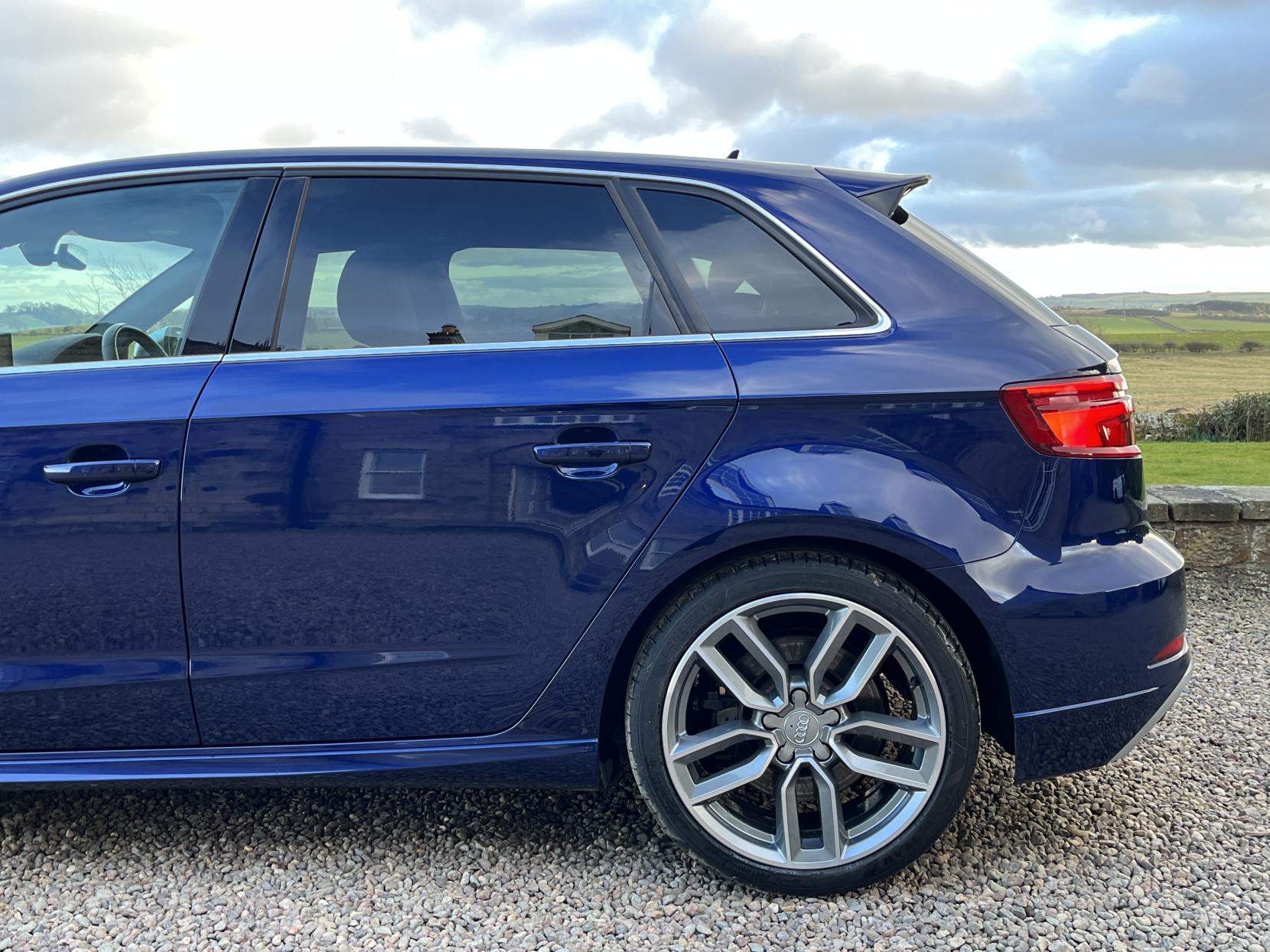 Audi S3 2.0 TFSI Sportback 5dr Petrol S Tronic quattro Euro 6 (s/s) (310 ps)