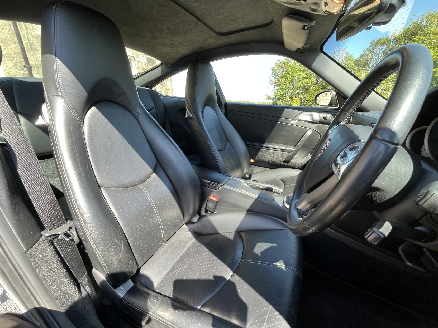 Porsche 911 3.8 997 Carrera 4S Coupe 2dr Petrol Tiptronic S AWD (286 g/km, 350 bhp)