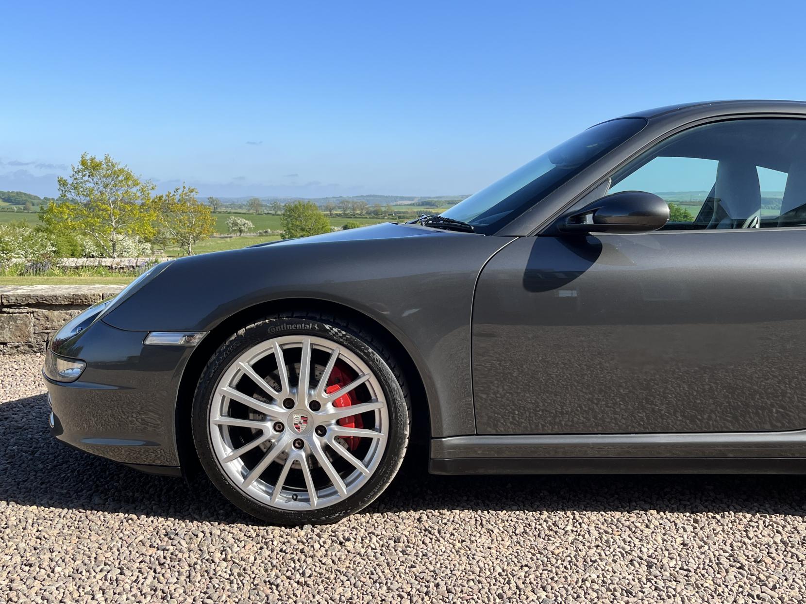 Porsche 911 3.8 997 Carrera 4S Coupe 2dr Petrol Tiptronic S AWD (286 g/km, 350 bhp)