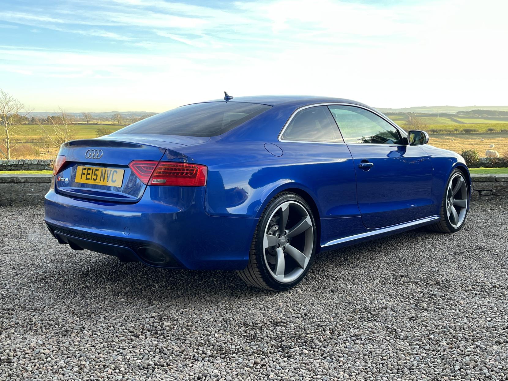 Audi RS5 4.2 FSI V8 Coupe 2dr Petrol S Tronic quattro Euro 5 (450 ps)