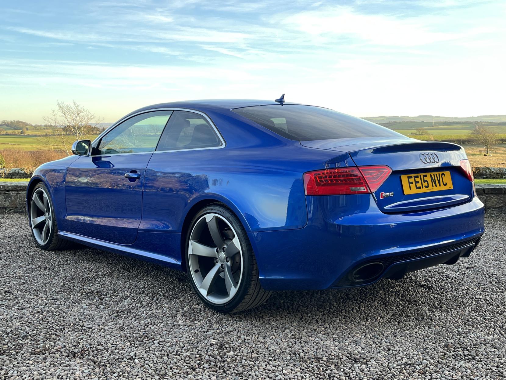 Audi RS5 4.2 FSI V8 Coupe 2dr Petrol S Tronic quattro Euro 5 (450 ps)