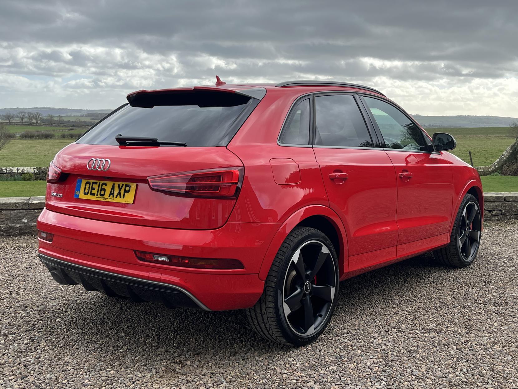 Audi RS Q3 2.5 TFSI Performance SUV 5dr Petrol S Tronic quattro Euro 6 (s/s) (367 ps)
