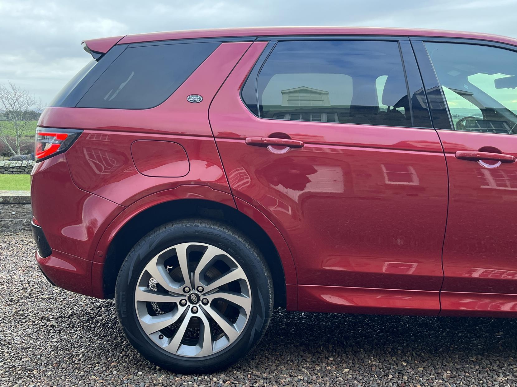 Land Rover Discovery Sport 2.0 D200 MHEV R-Dynamic HSE SUV 5dr Diesel Auto 4WD Euro 6 (s/s) (204 ps)