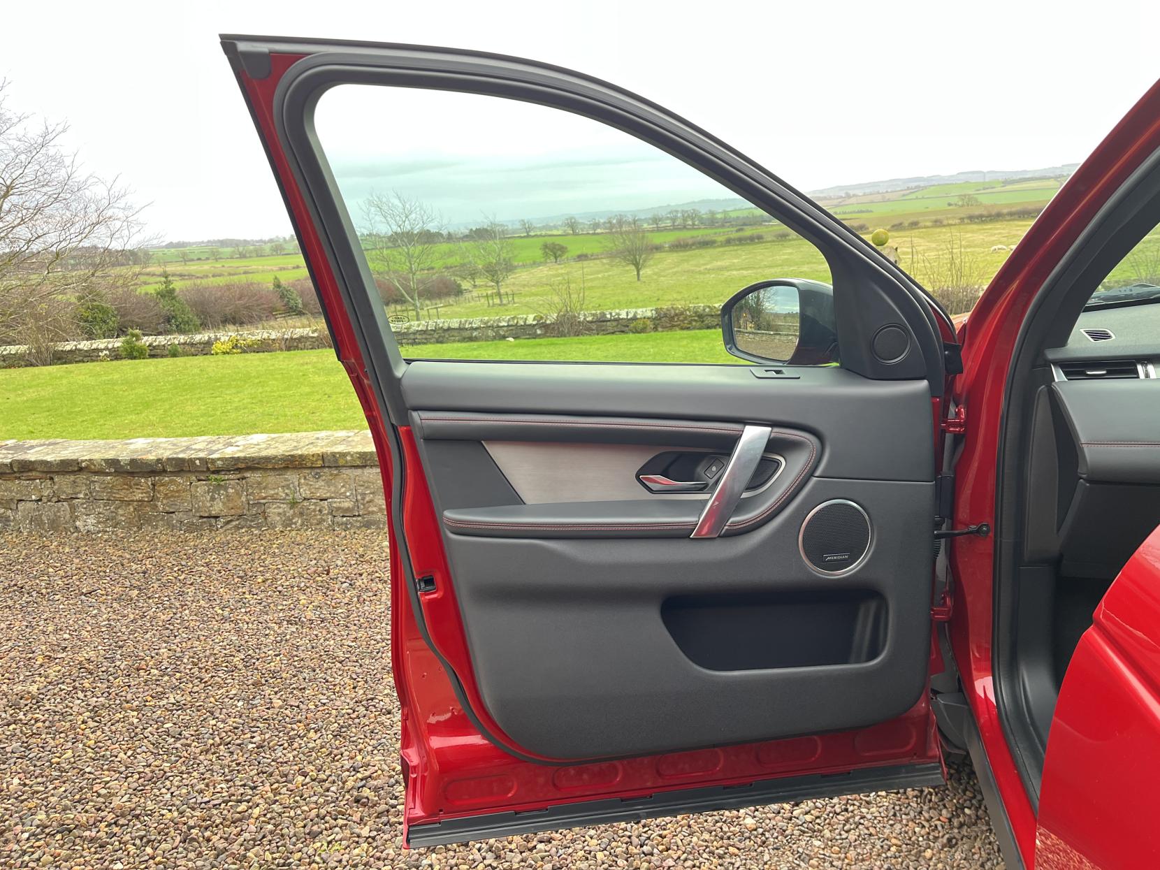 Land Rover Discovery Sport 2.0 D200 MHEV R-Dynamic HSE SUV 5dr Diesel Auto 4WD Euro 6 (s/s) (204 ps)