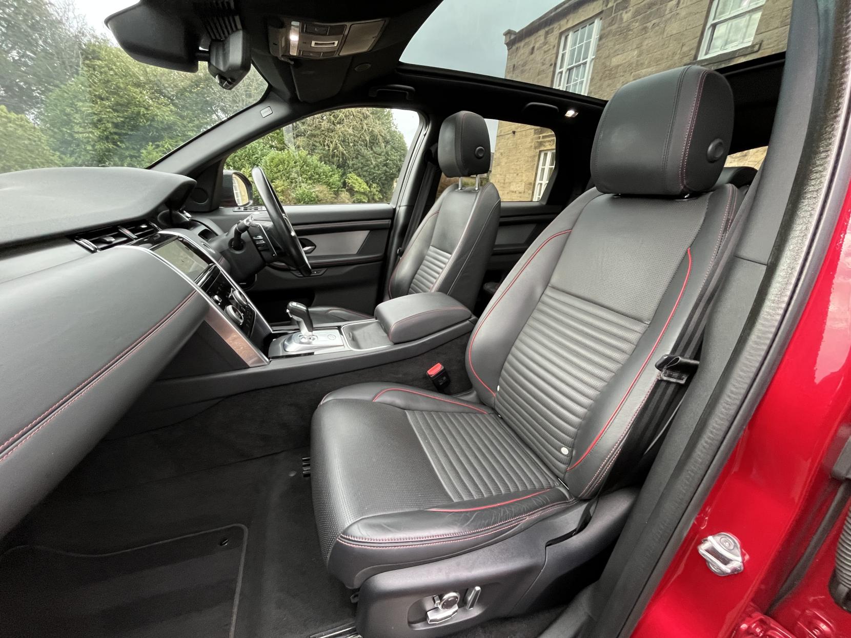 Land Rover Discovery Sport 2.0 D200 MHEV R-Dynamic HSE SUV 5dr Diesel Auto 4WD Euro 6 (s/s) (204 ps)