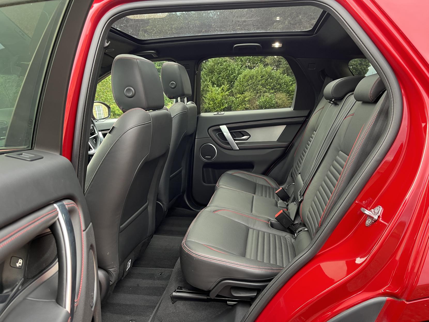 Land Rover Discovery Sport 2.0 D200 MHEV R-Dynamic HSE SUV 5dr Diesel Auto 4WD Euro 6 (s/s) (204 ps)