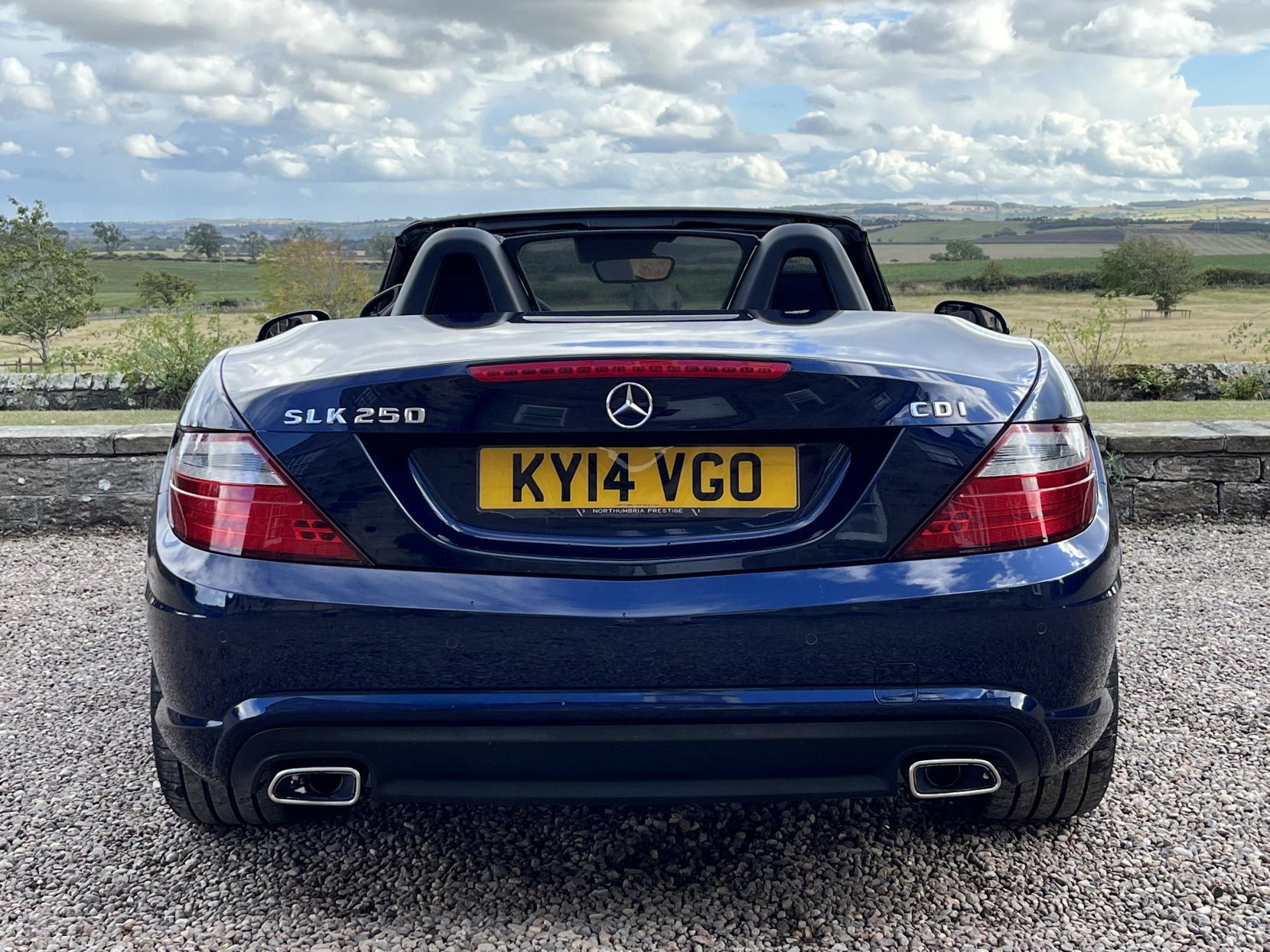 Mercedes-Benz SLK 2.1 SLK250 CDI AMG Sport Convertible 2dr Diesel G-Tronic+ Euro 5 (s/s) (204 ps)