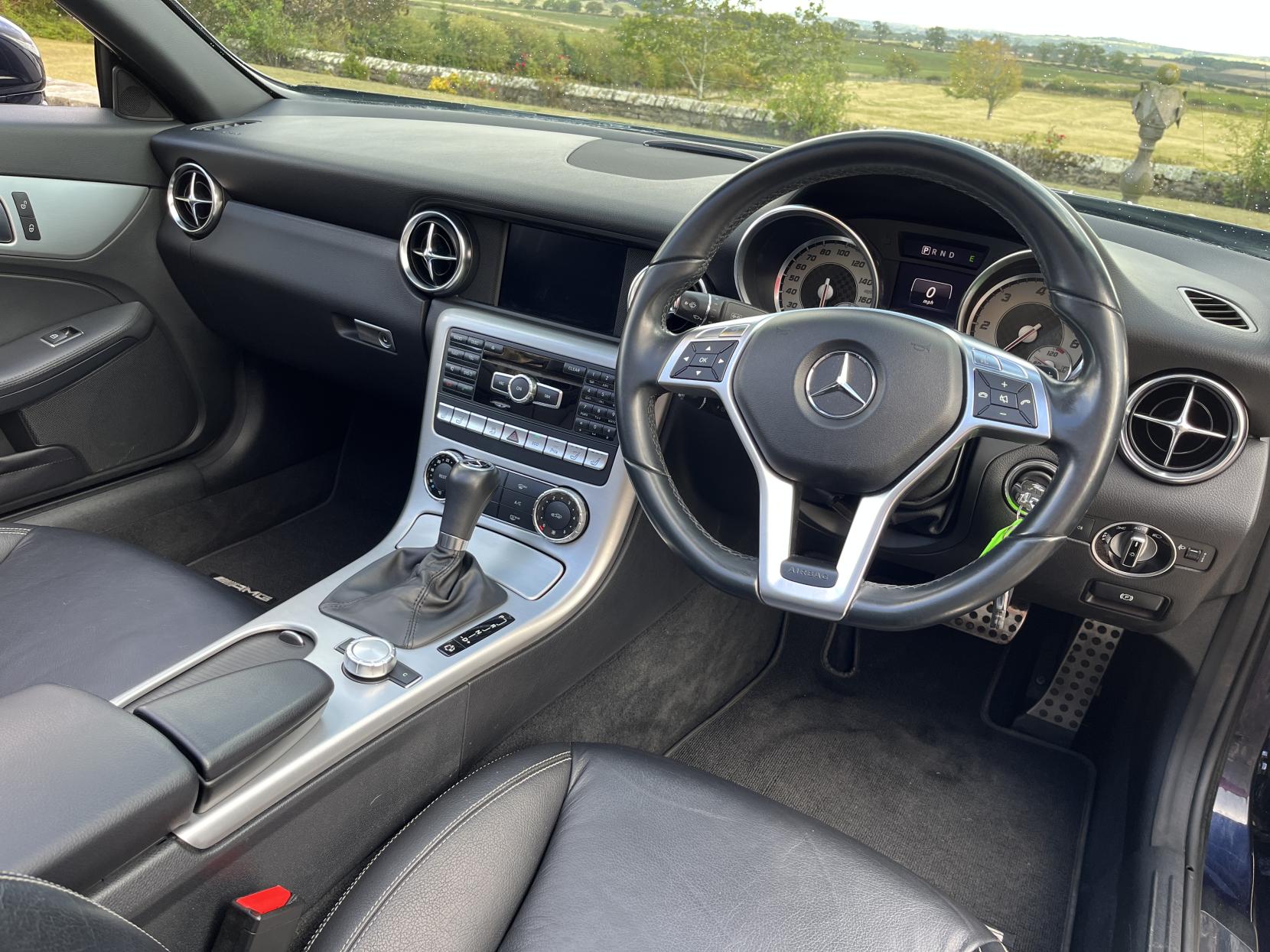 Mercedes-Benz SLK 2.1 SLK250 CDI AMG Sport Convertible 2dr Diesel G-Tronic+ Euro 5 (s/s) (204 ps)
