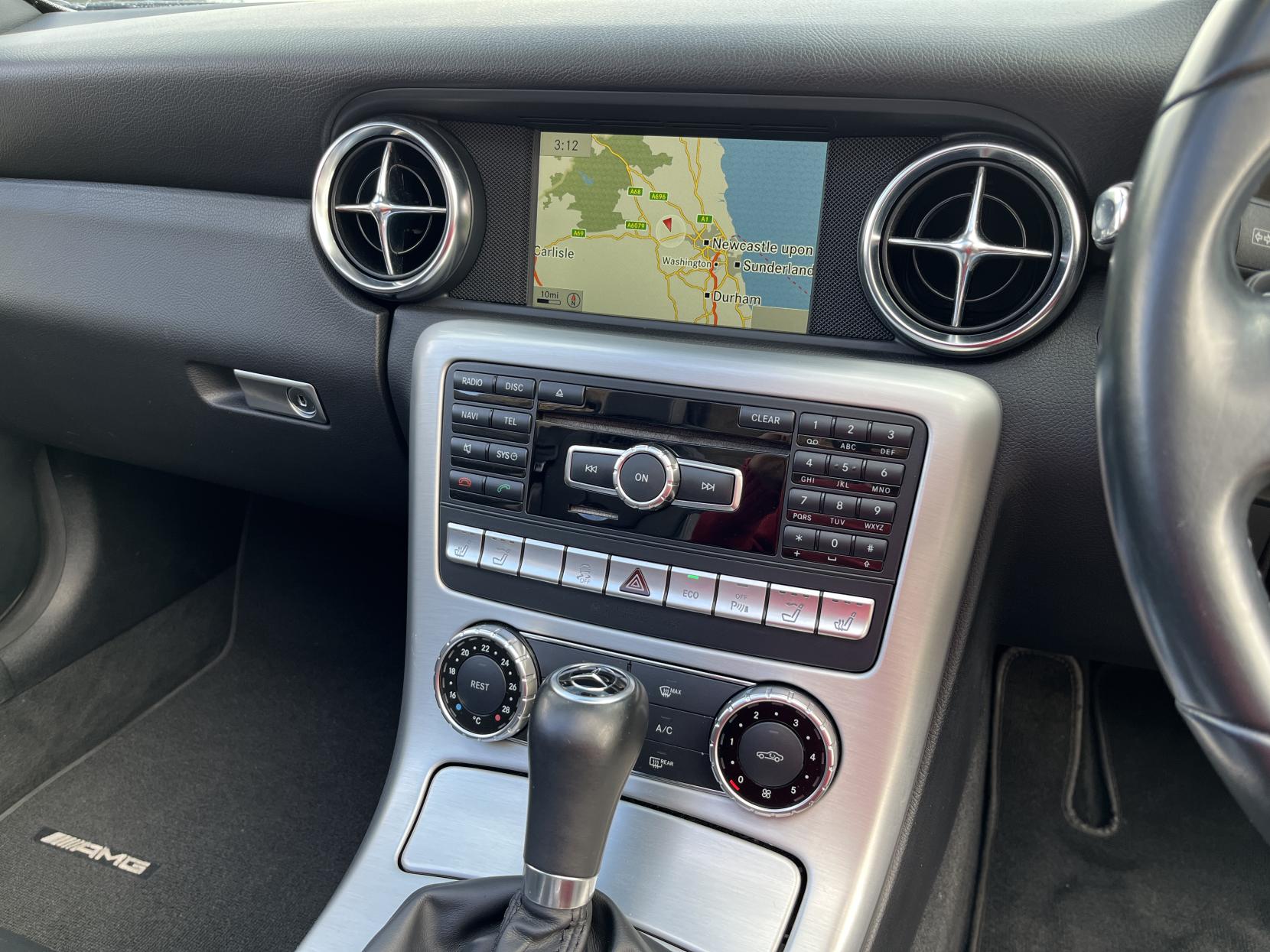 Mercedes-Benz SLK 2.1 SLK250 CDI AMG Sport Convertible 2dr Diesel G-Tronic+ Euro 5 (s/s) (204 ps)