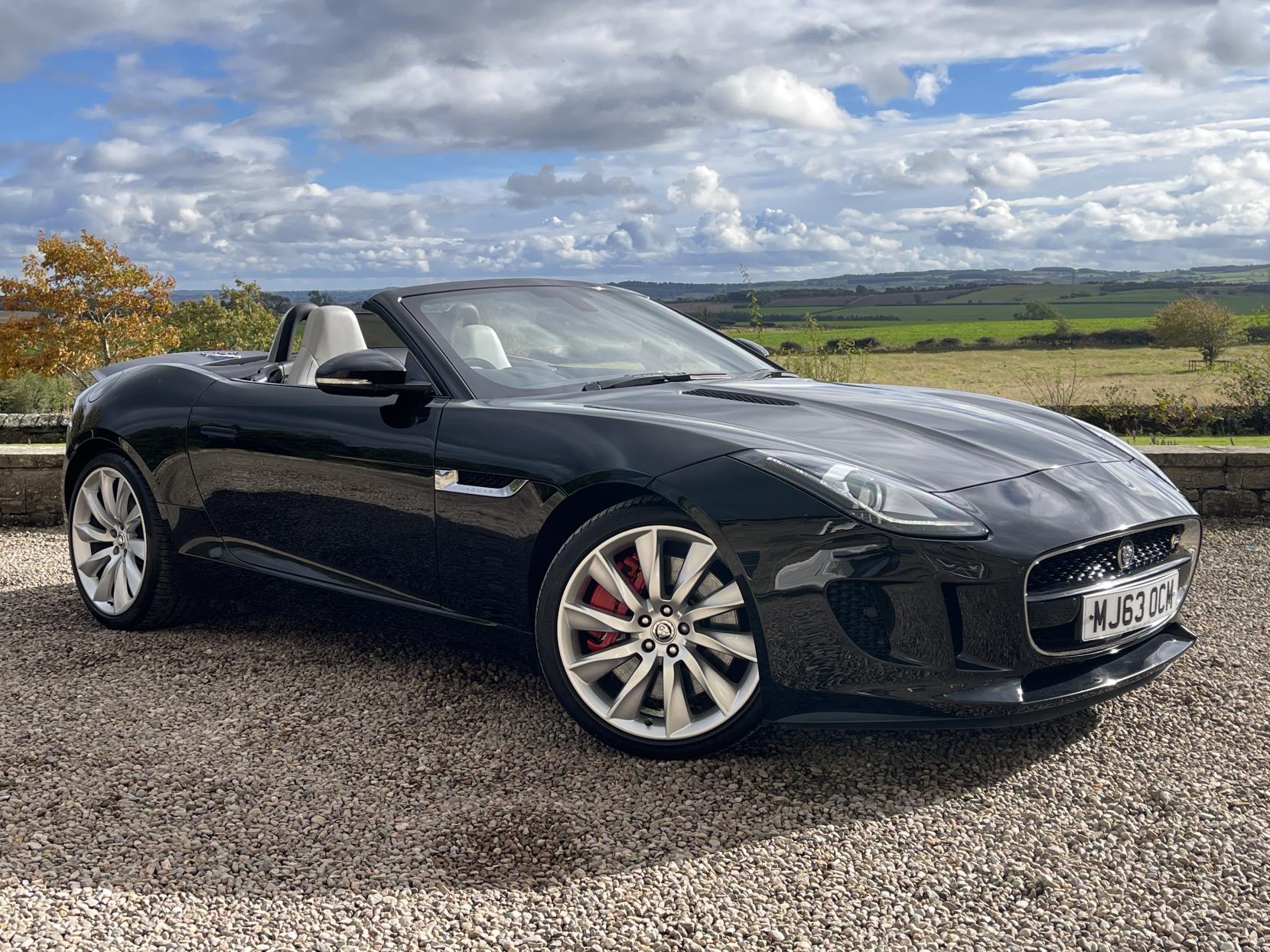 Jaguar F-Type 3.0 V6 S Convertible 2dr Petrol Auto Euro 5 (s/s) (380 ps)