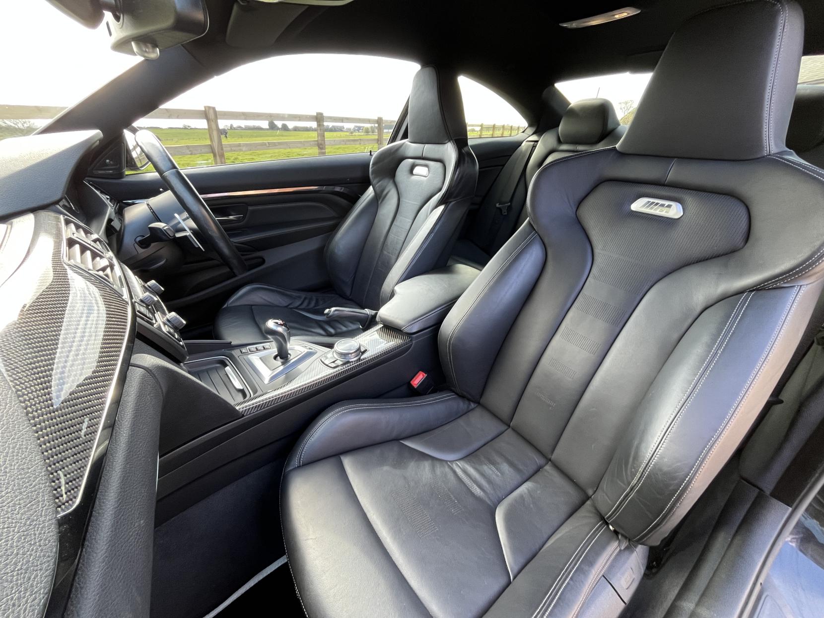 BMW M4 3.0 BiTurbo Coupe 2dr Petrol DCT Euro 6 (s/s) (431 ps)