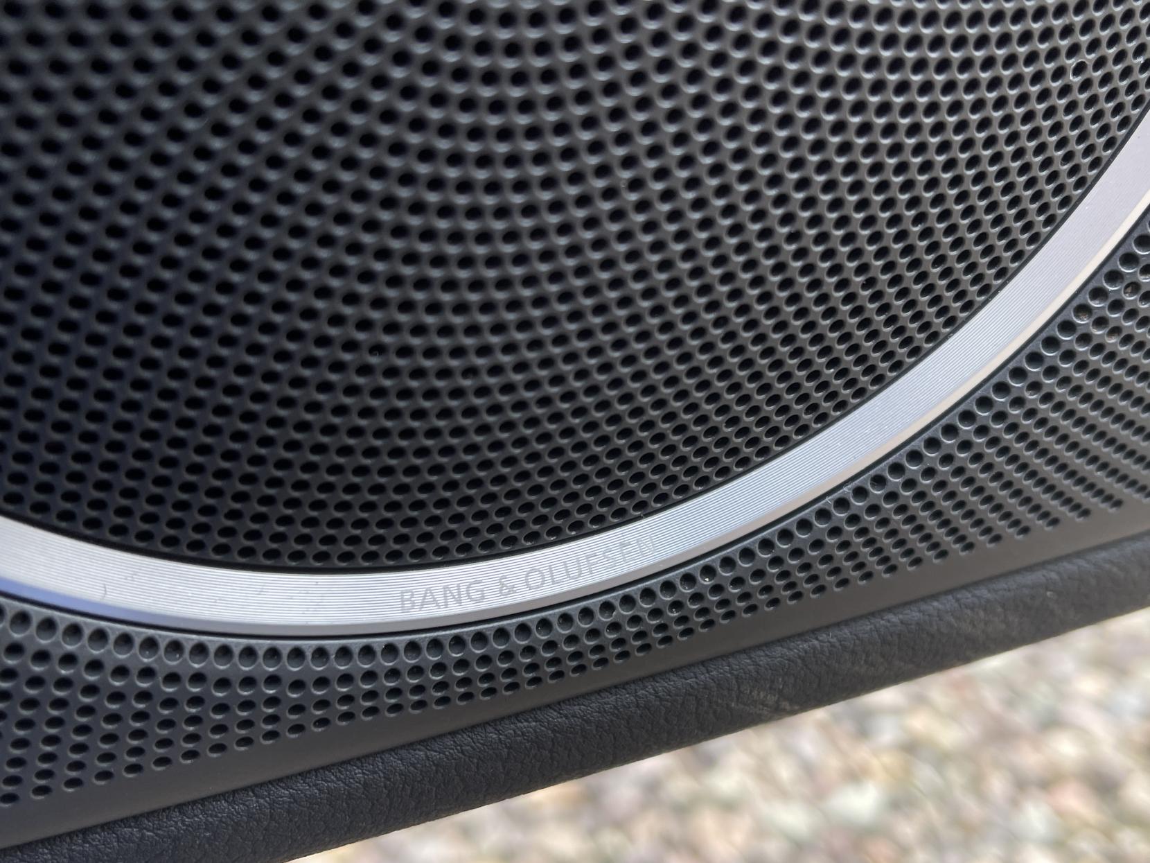 Audi RS4 Avant 4.2 FSI V8 Estate 5dr Petrol S Tronic quattro Euro 5 (450 ps)