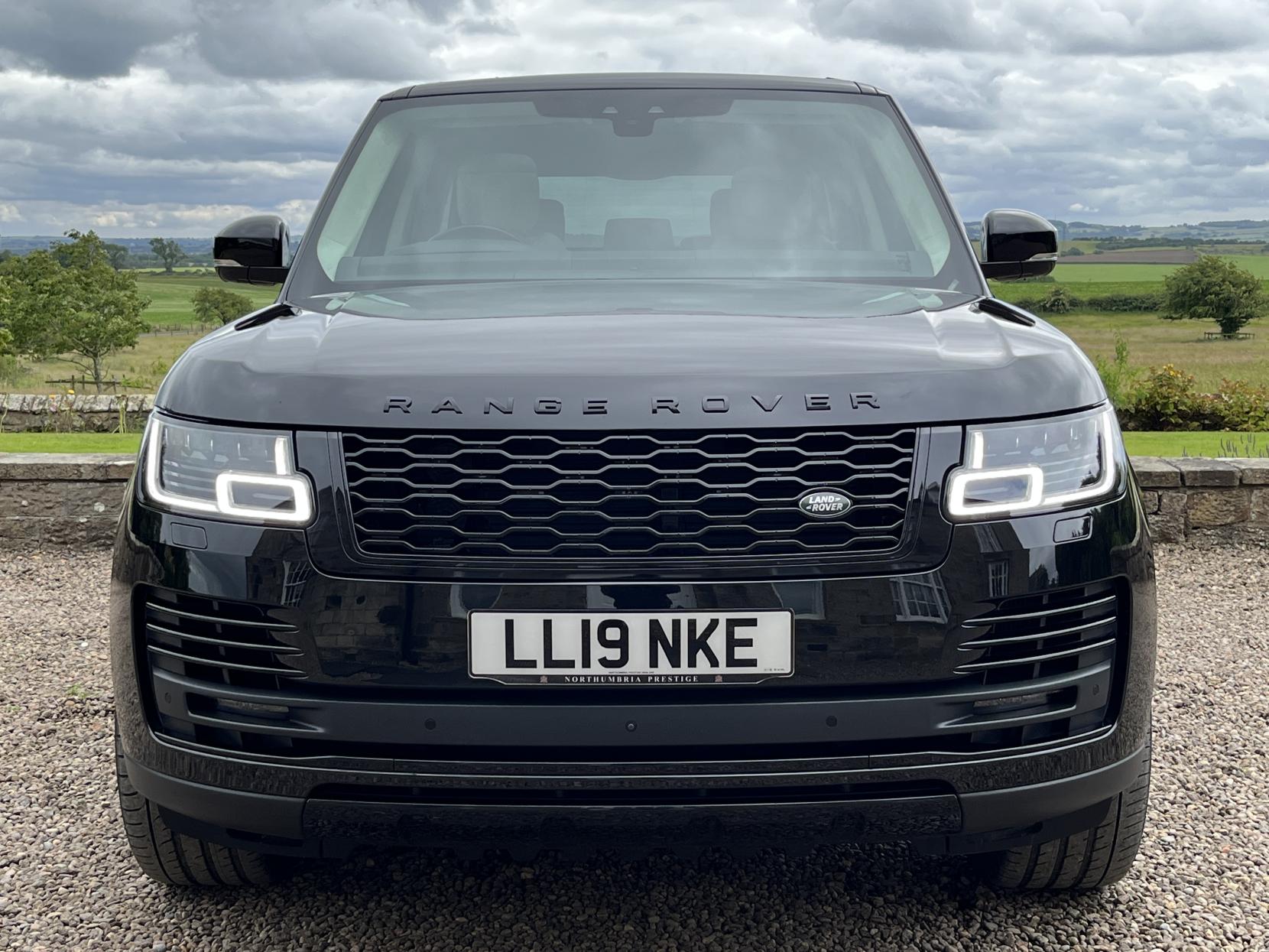 Land Rover Range Rover 5.0 P525 V8 Autobiography SUV 5dr Petrol Auto 4WD Euro 6 (s/s) (525 ps)