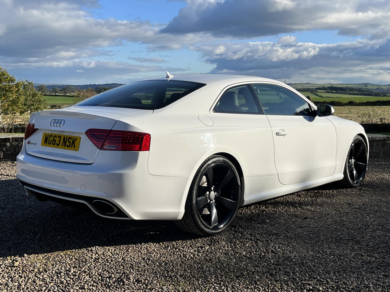 Audi RS5 4.2 FSI V8 Coupe 2dr Petrol S Tronic quattro Euro 5 (450 ps)