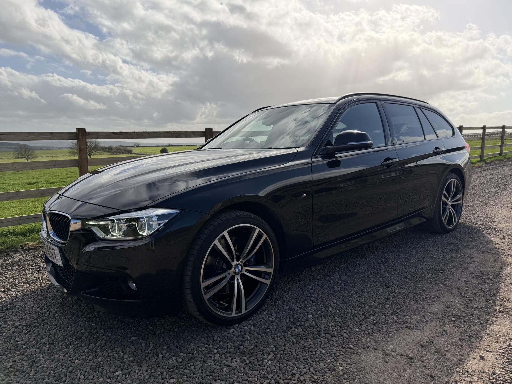 BMW 3 Series 2.0 320d M Sport Touring 5dr Diesel Auto xDrive Euro 6 (s/s) (190 ps)