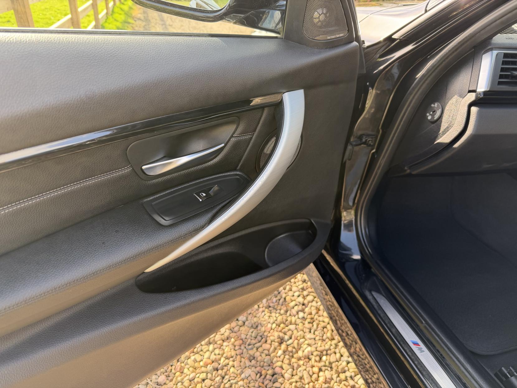 BMW 3 Series 2.0 320d M Sport Touring 5dr Diesel Auto xDrive Euro 6 (s/s) (190 ps)