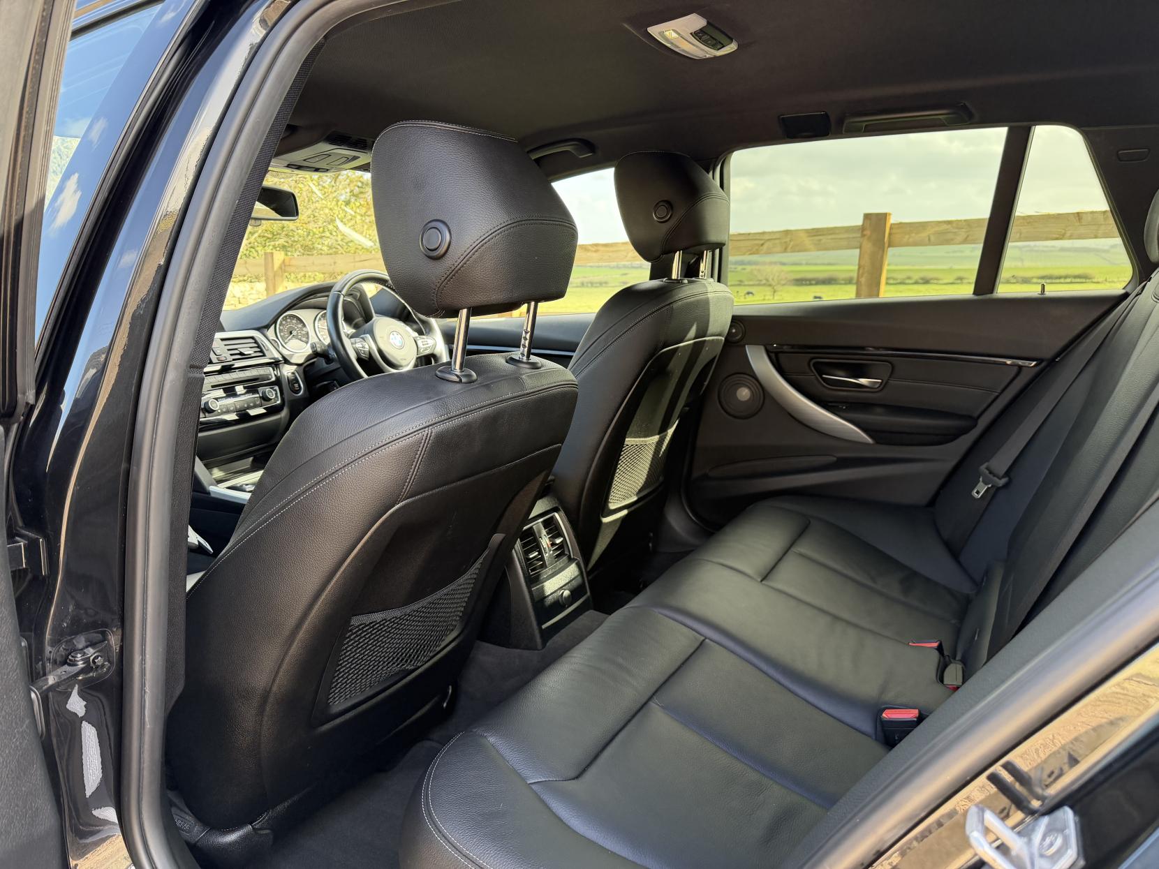 BMW 3 Series 2.0 320d M Sport Touring 5dr Diesel Auto xDrive Euro 6 (s/s) (190 ps)