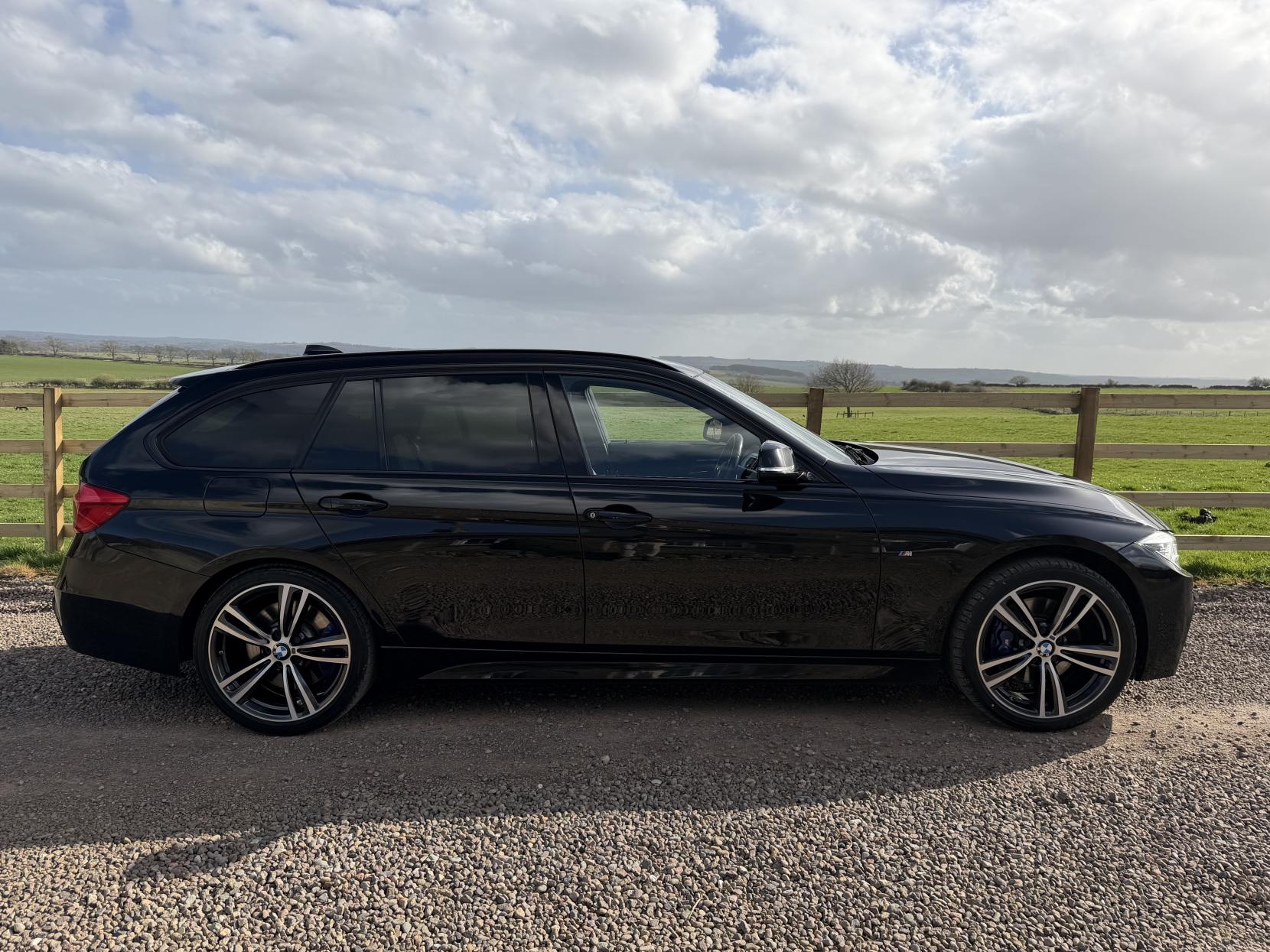 BMW 3 Series 2.0 320d M Sport Touring 5dr Diesel Auto xDrive Euro 6 (s/s) (190 ps)