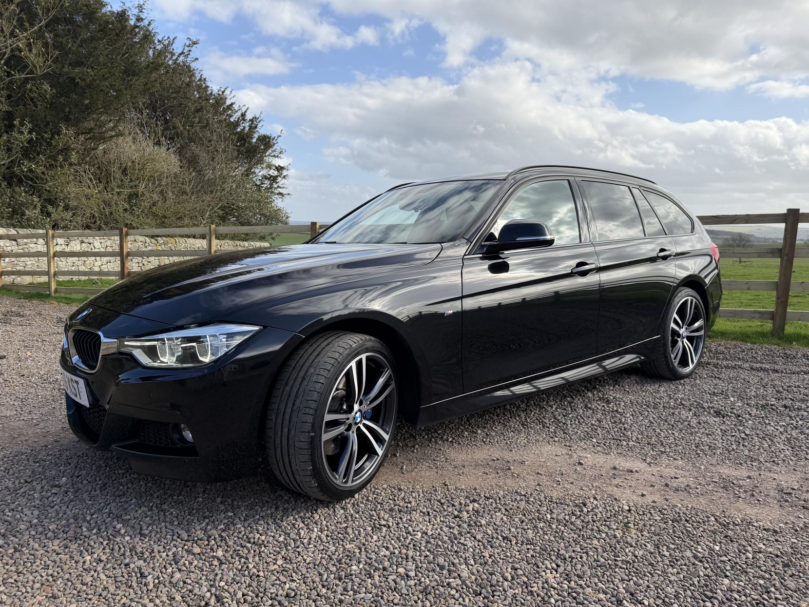 BMW 3 Series 2.0 320d M Sport Touring 5dr Diesel Auto xDrive Euro 6 (s/s) (190 ps)