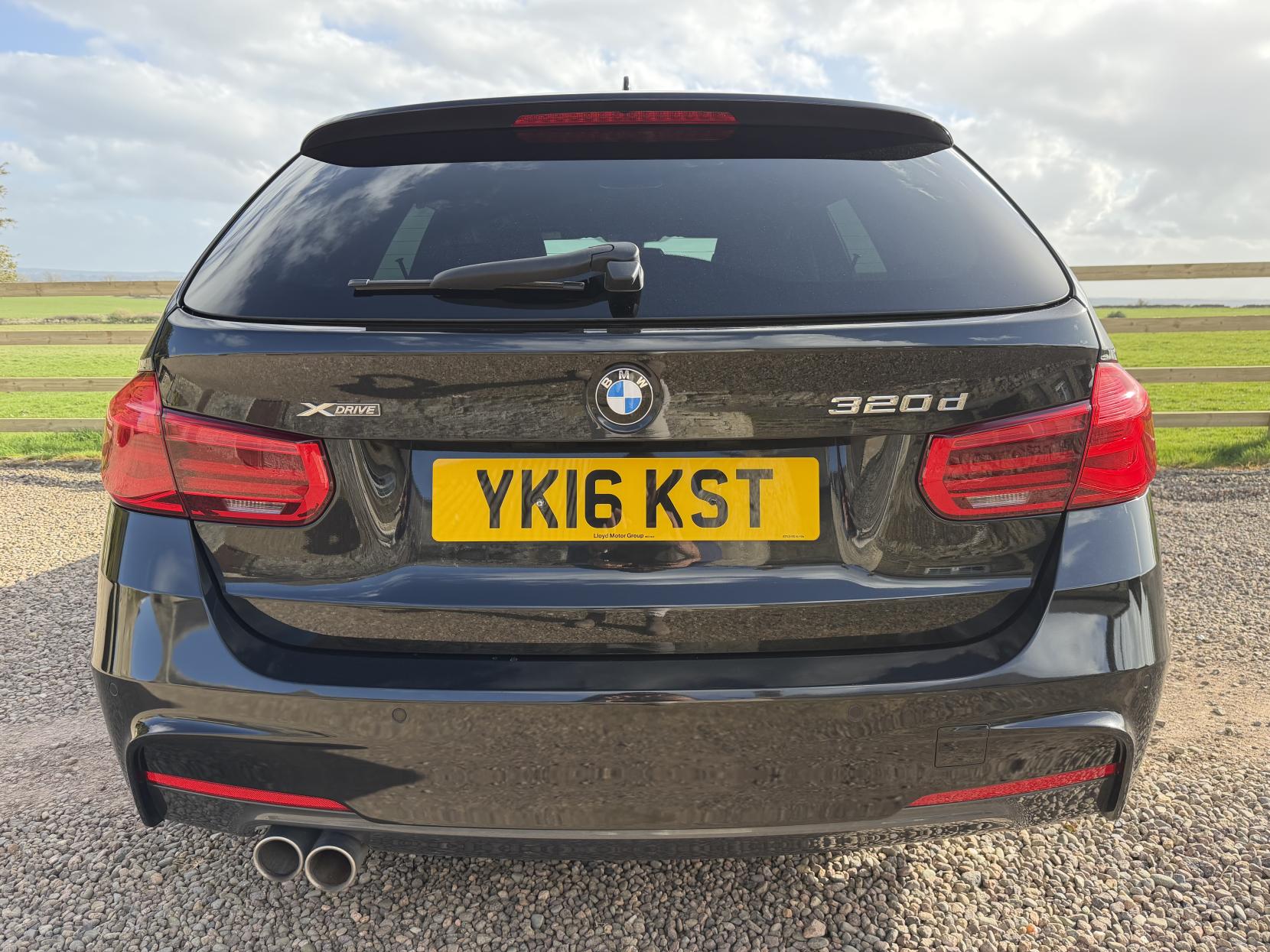 BMW 3 Series 2.0 320d M Sport Touring 5dr Diesel Auto xDrive Euro 6 (s/s) (190 ps)