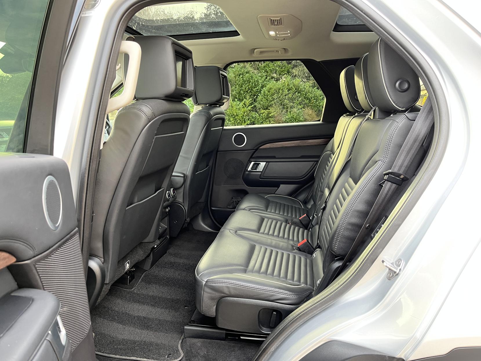 Land Rover Discovery 3.0 TD V6 HSE Luxury SUV 5dr Diesel Auto 4WD Euro 6 (s/s) (258 ps)