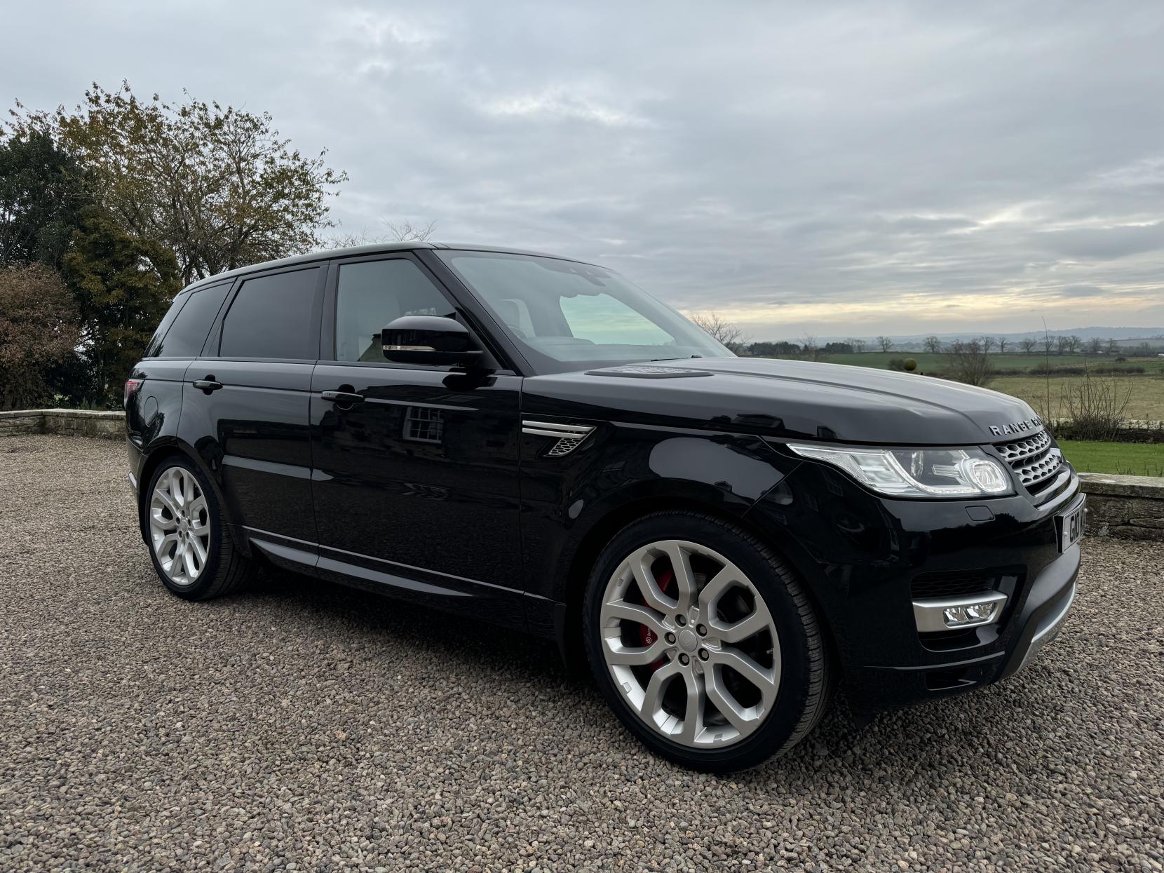 Land Rover Range Rover Sport 3.0 SD V6 HSE SUV 5dr Diesel Auto 4WD Euro 6 (s/s) (306 ps)