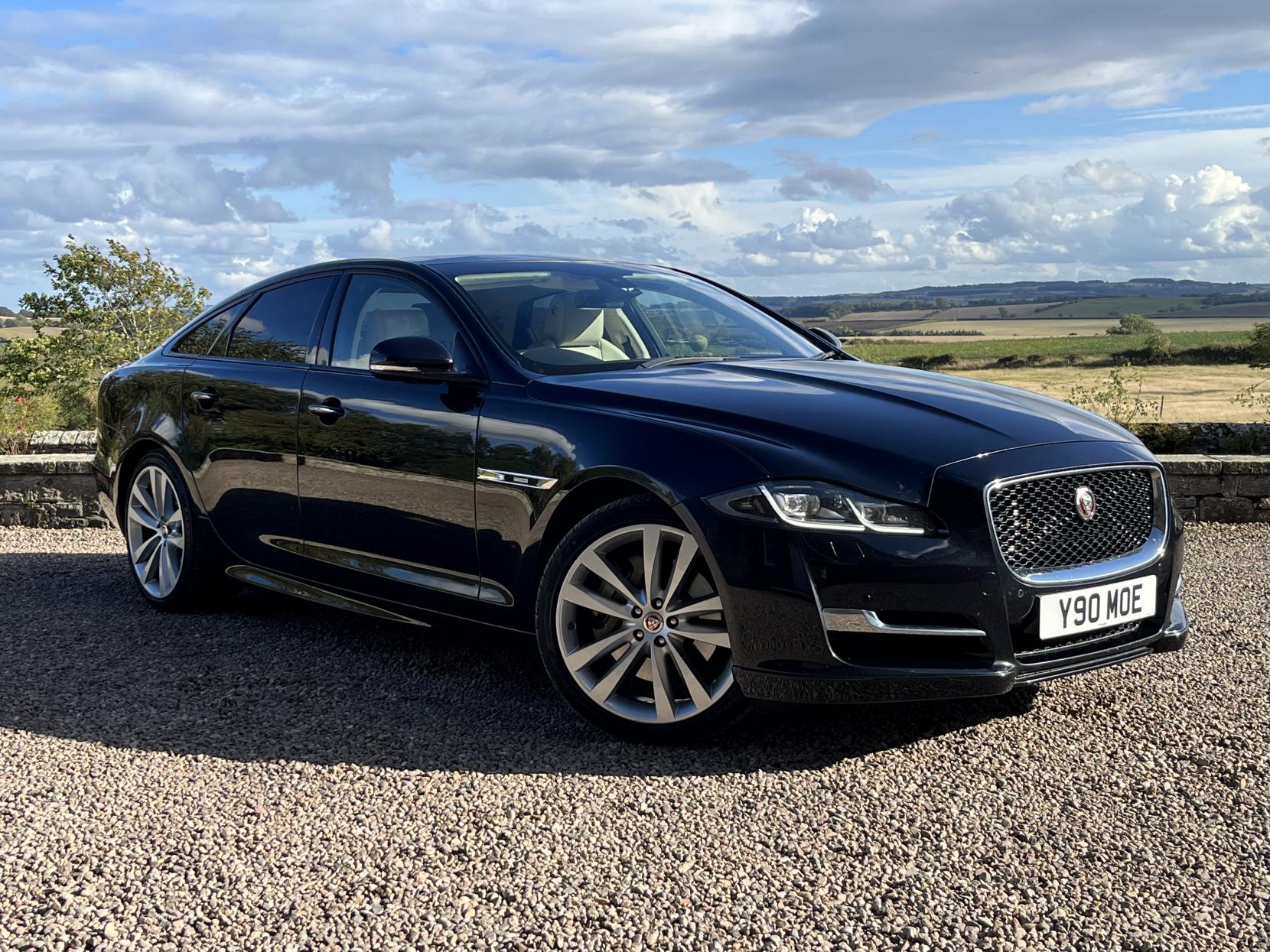 Jaguar XJ 3.0 R-Sport Saloon (2015 - 2020)