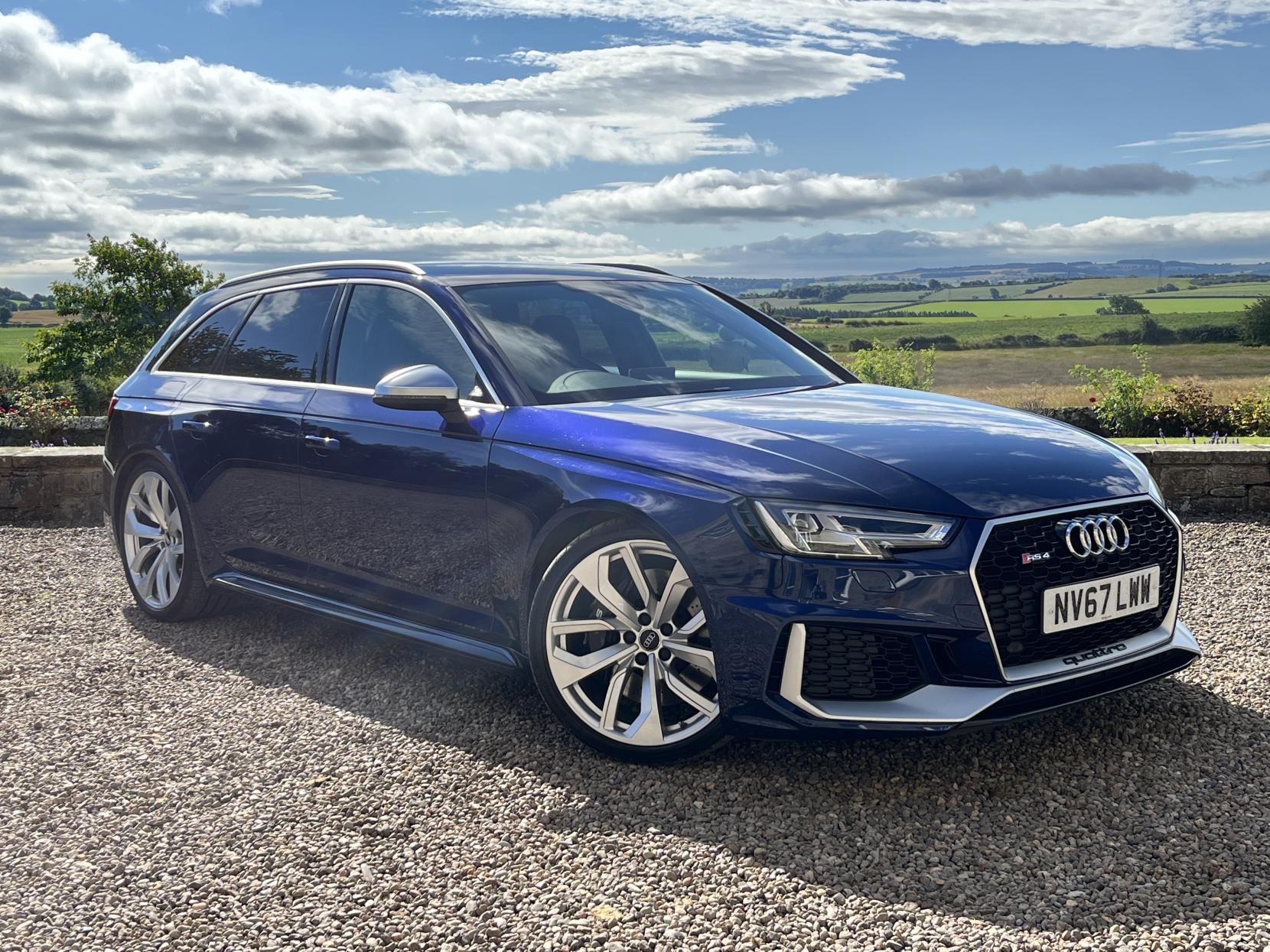 Audi RS4 Avant 2.9 TFSI V6 Estate 5dr Petrol Tiptronic quattro Euro 6 (s/s) (450 ps)