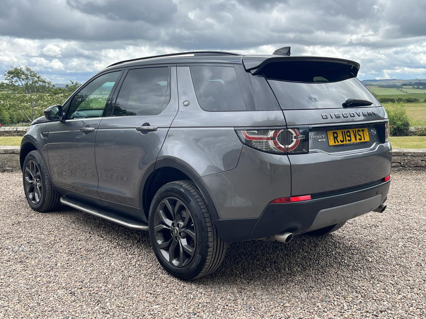 Land Rover Discovery Sport 2.0 TD4 Landmark SUV 5dr Diesel Auto 4WD Euro 6 (s/s) (180 ps)