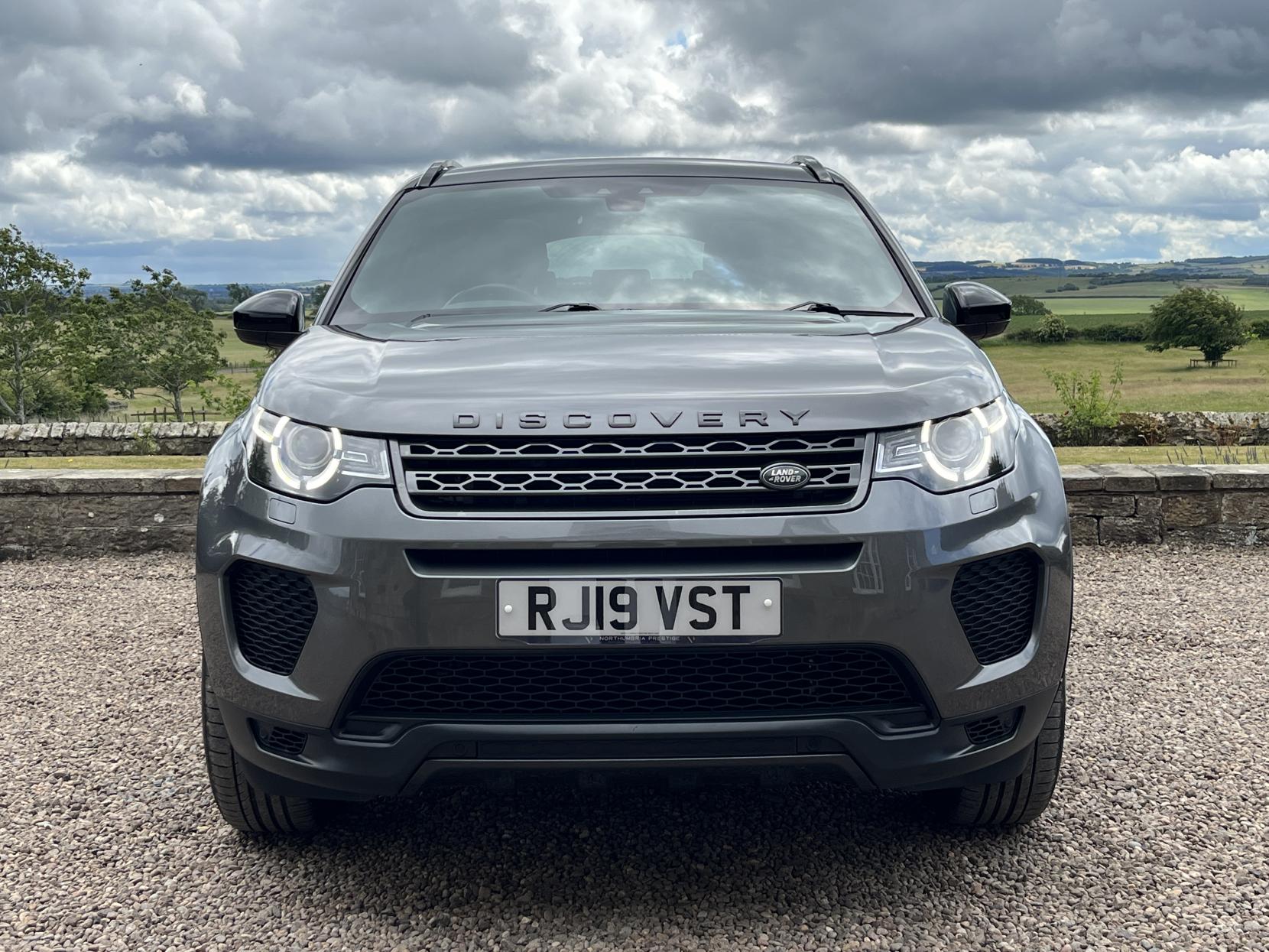 Land Rover Discovery Sport 2.0 TD4 Landmark SUV 5dr Diesel Auto 4WD Euro 6 (s/s) (180 ps)